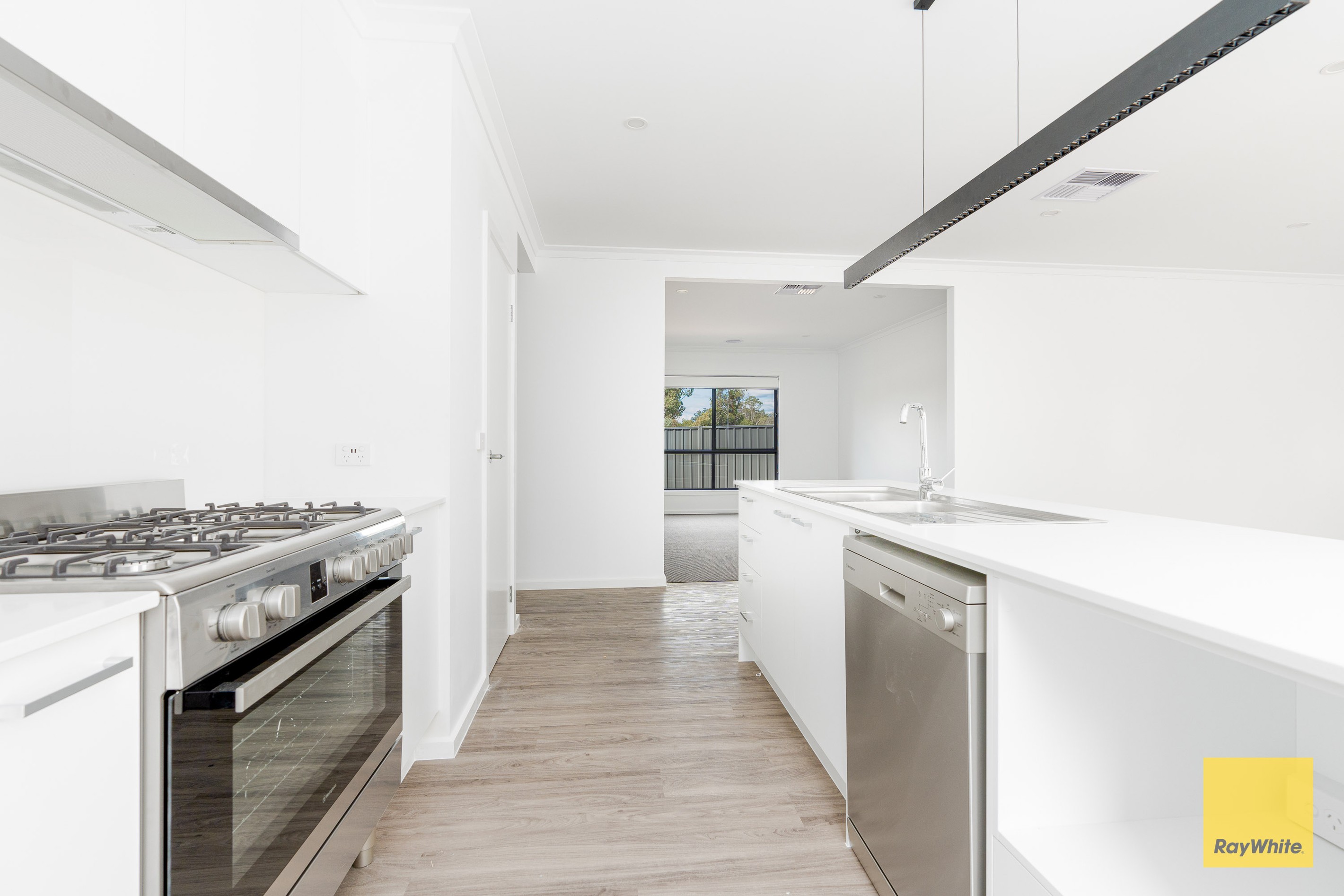 12 Serene Dr,, Strathfieldsaye, VIC 3551