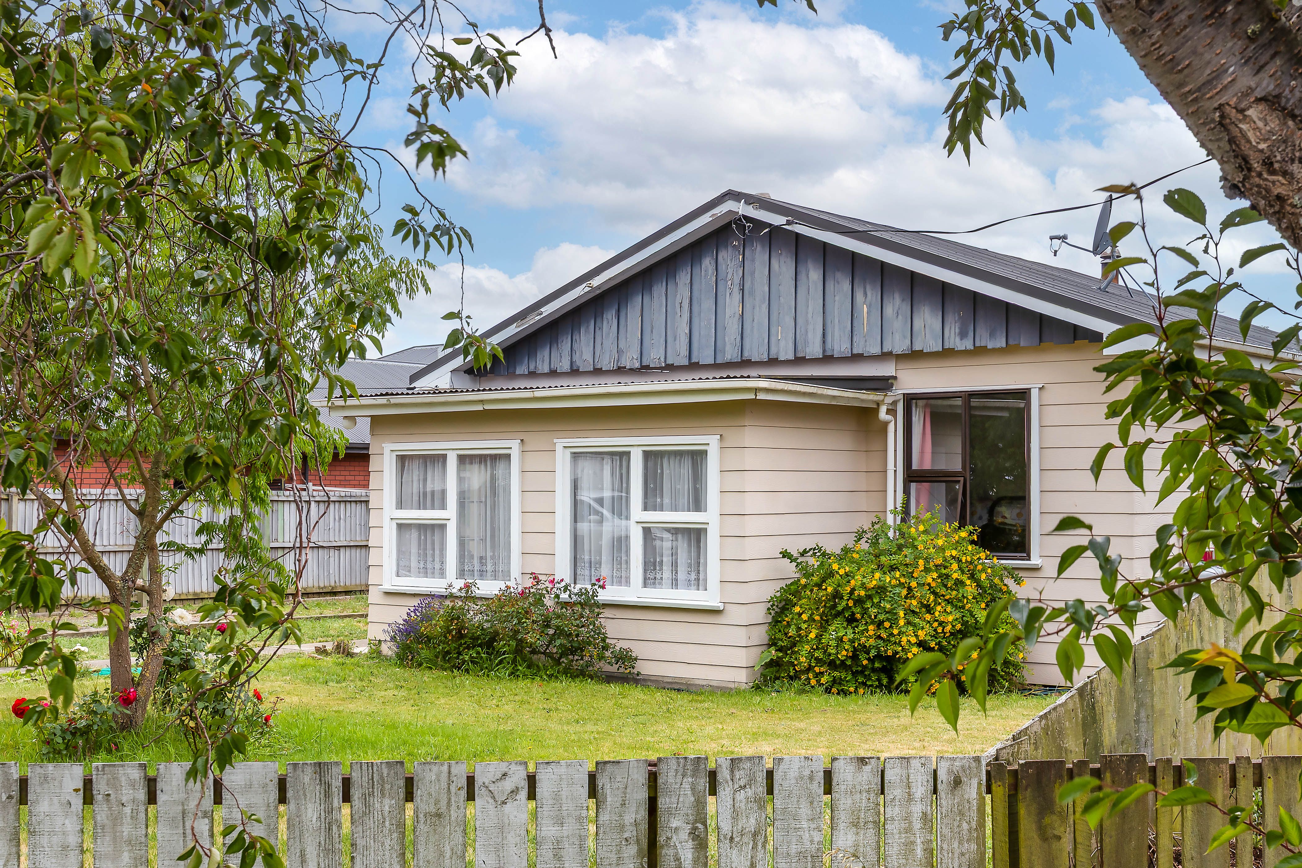 10A Bank Street, Amberley, Hurunui District