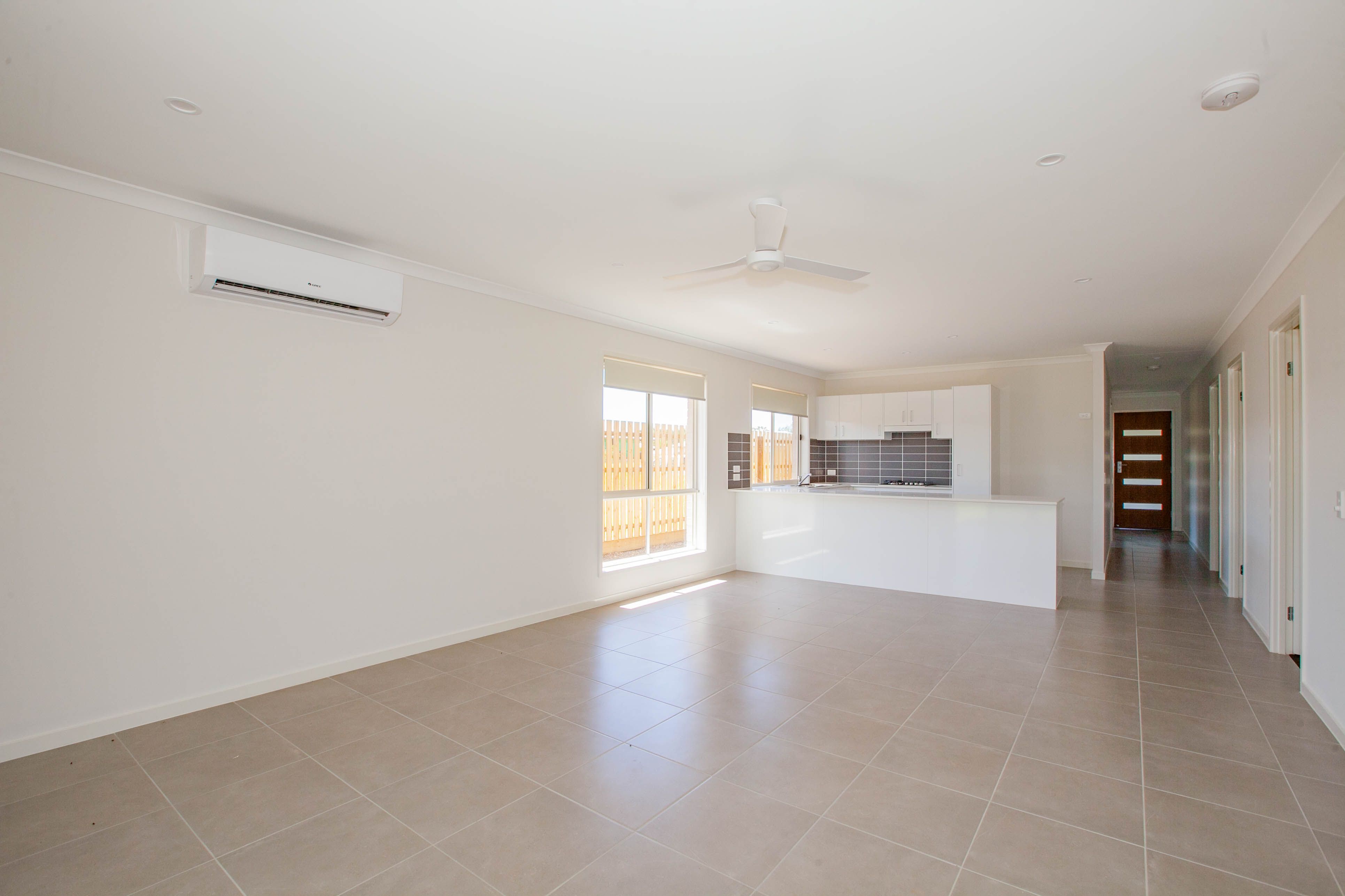 4 Elite Street, Park Ridge, QLD 4125