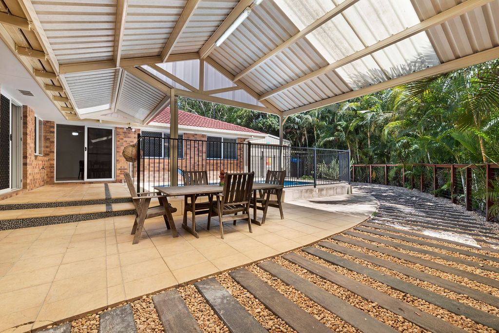 5 Colonial Way, Woombye, QLD 4559