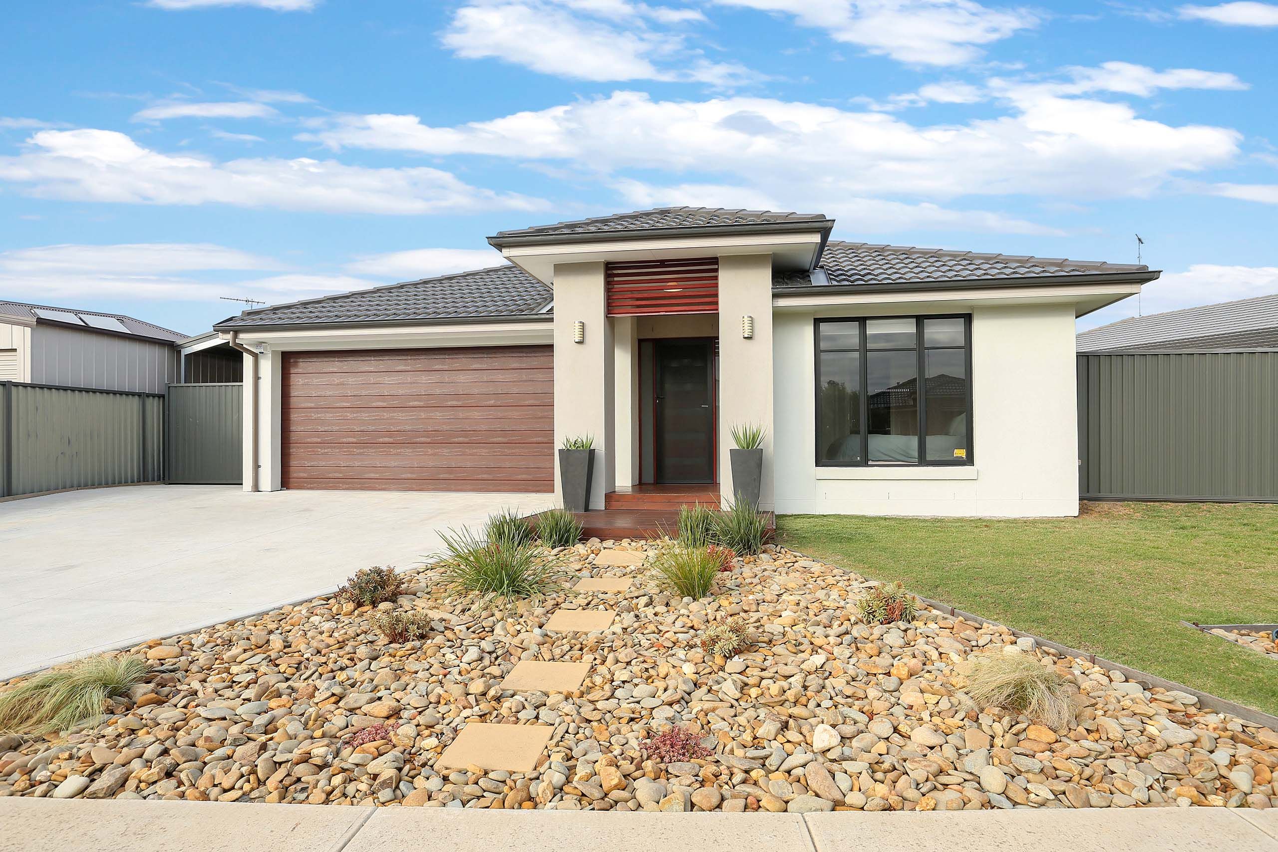 20-22 Weerana Way, Lara, VIC 3212