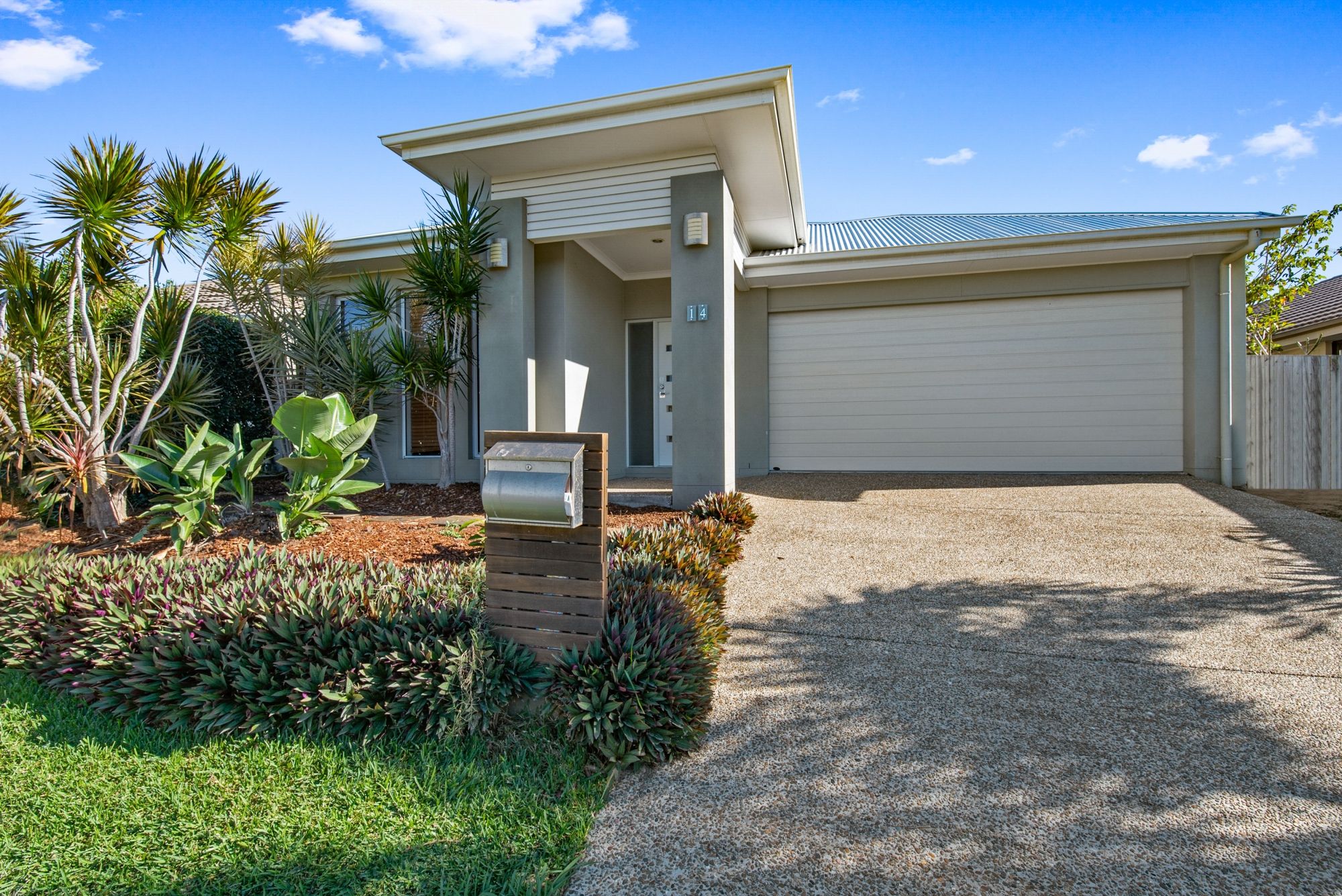 14 Moonie Crescent, North Lakes, QLD 4509