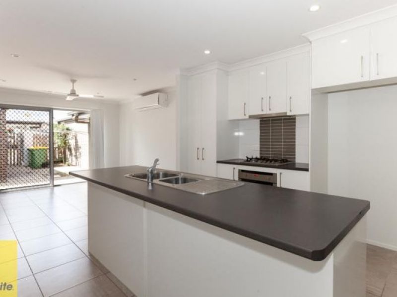 2/50 Lamington Drive, Redbank Plains, QLD 4301