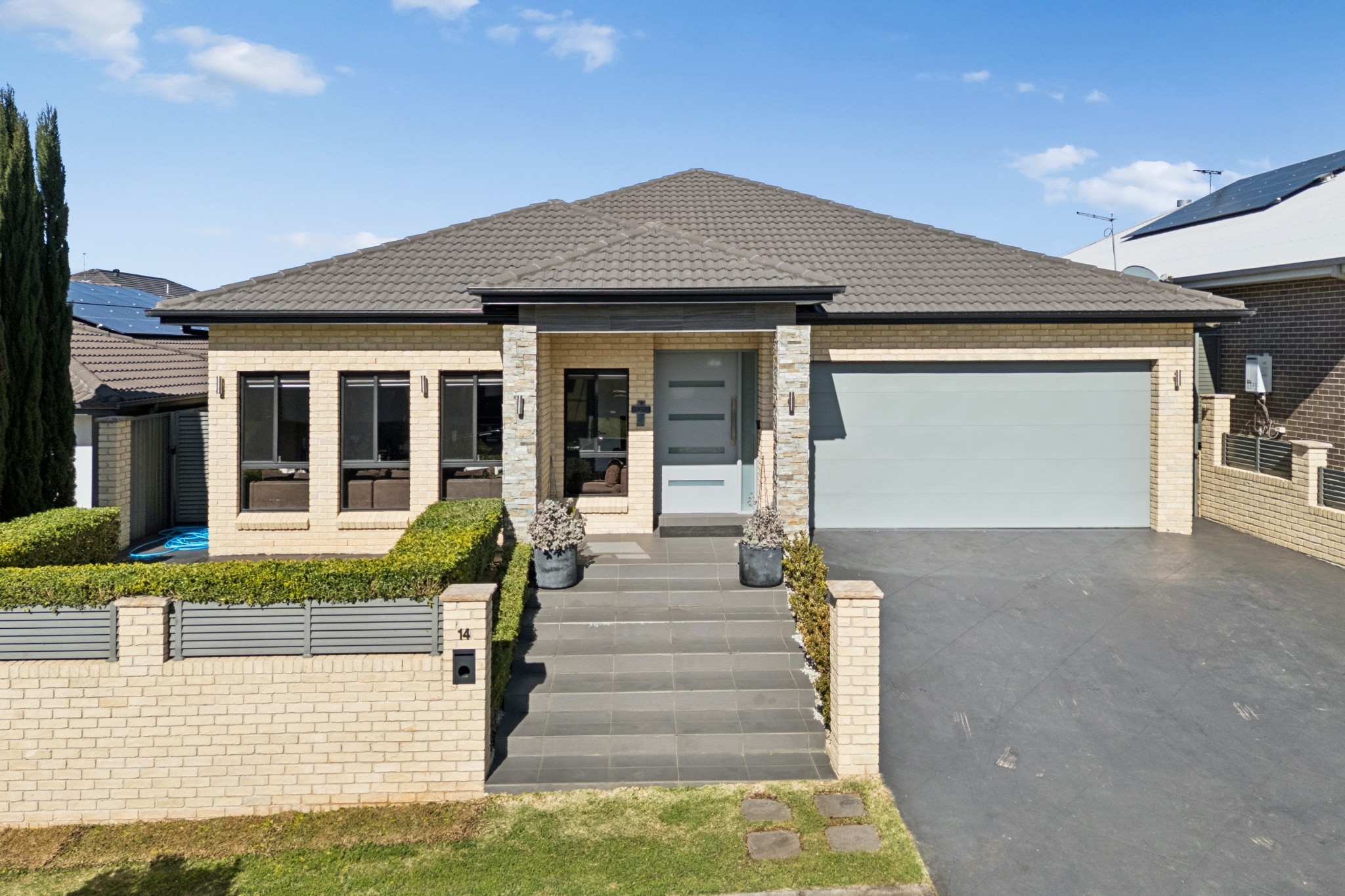 14 Kelsey Street, Middleton Grange, NSW 2171
