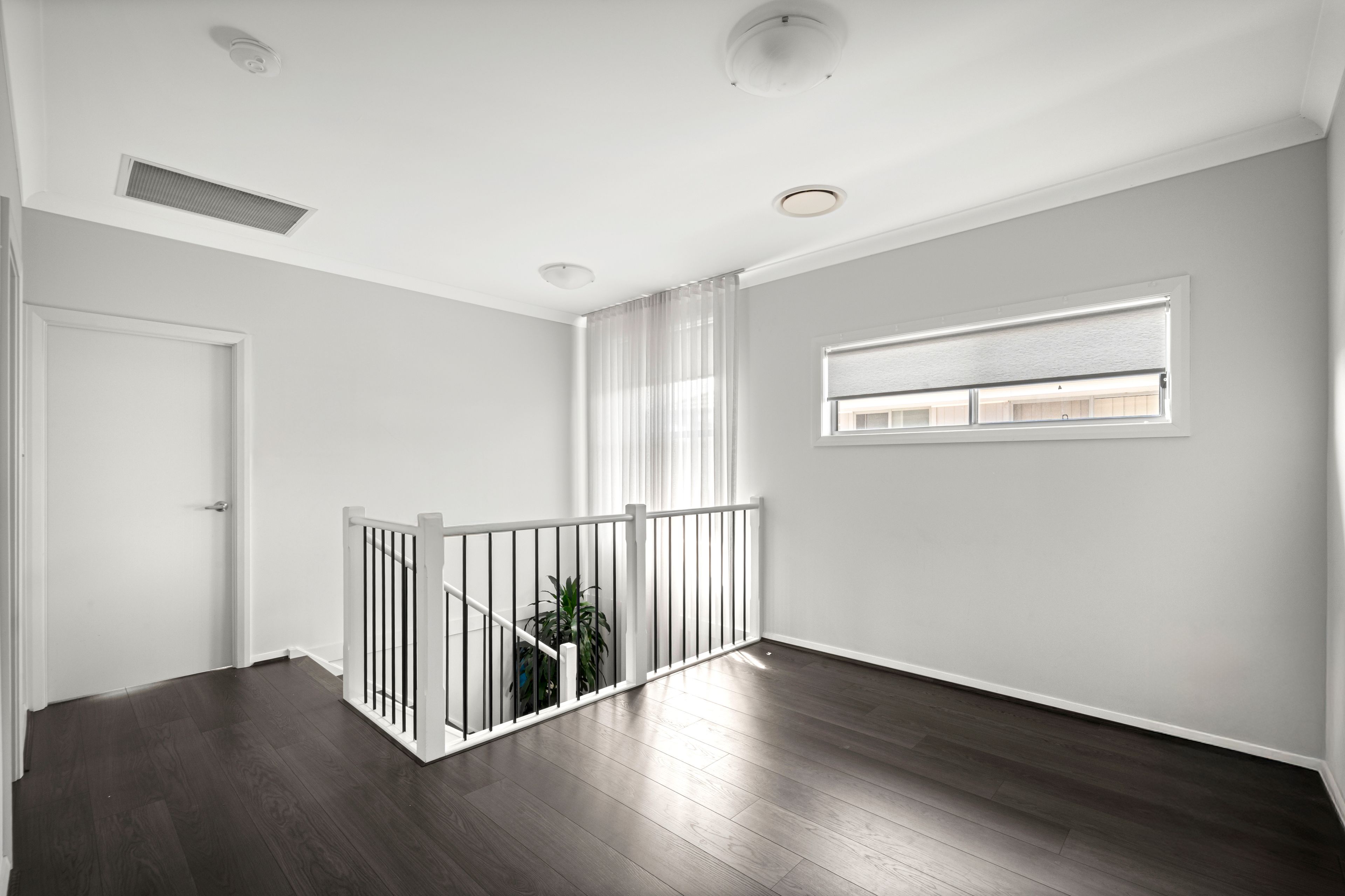 91 Serpentine Avenue — photo 8 of 13