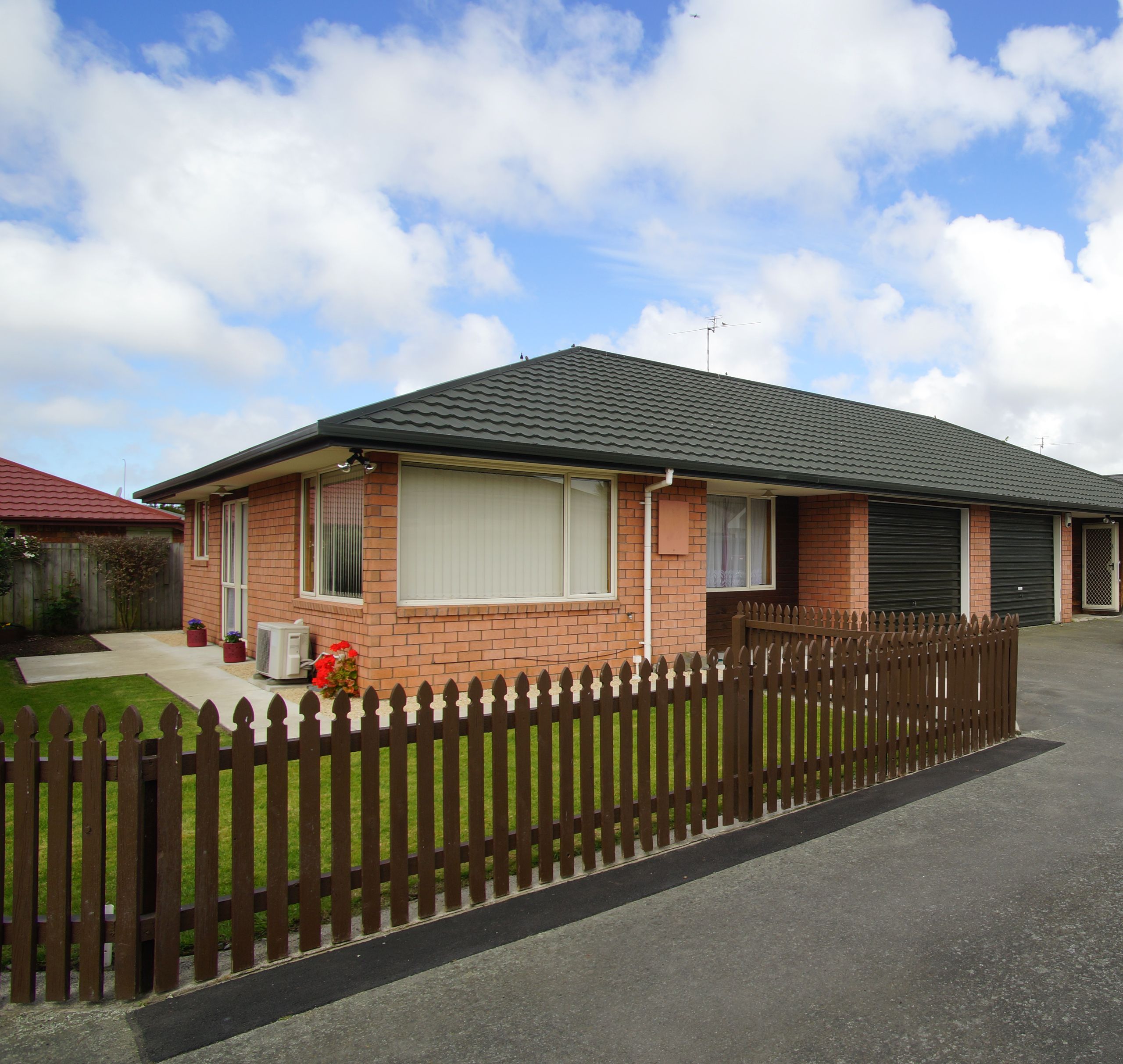 2/43 Peverel Street, Riccarton, Christchurch City