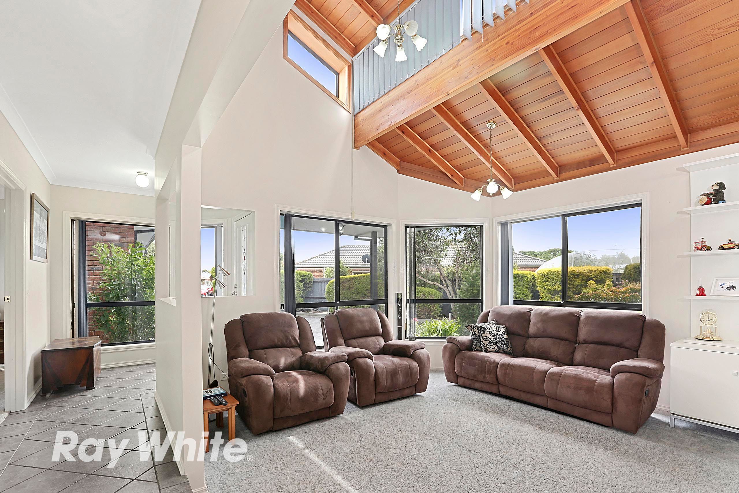 15 Ingrid Place, Lara, VIC 3212