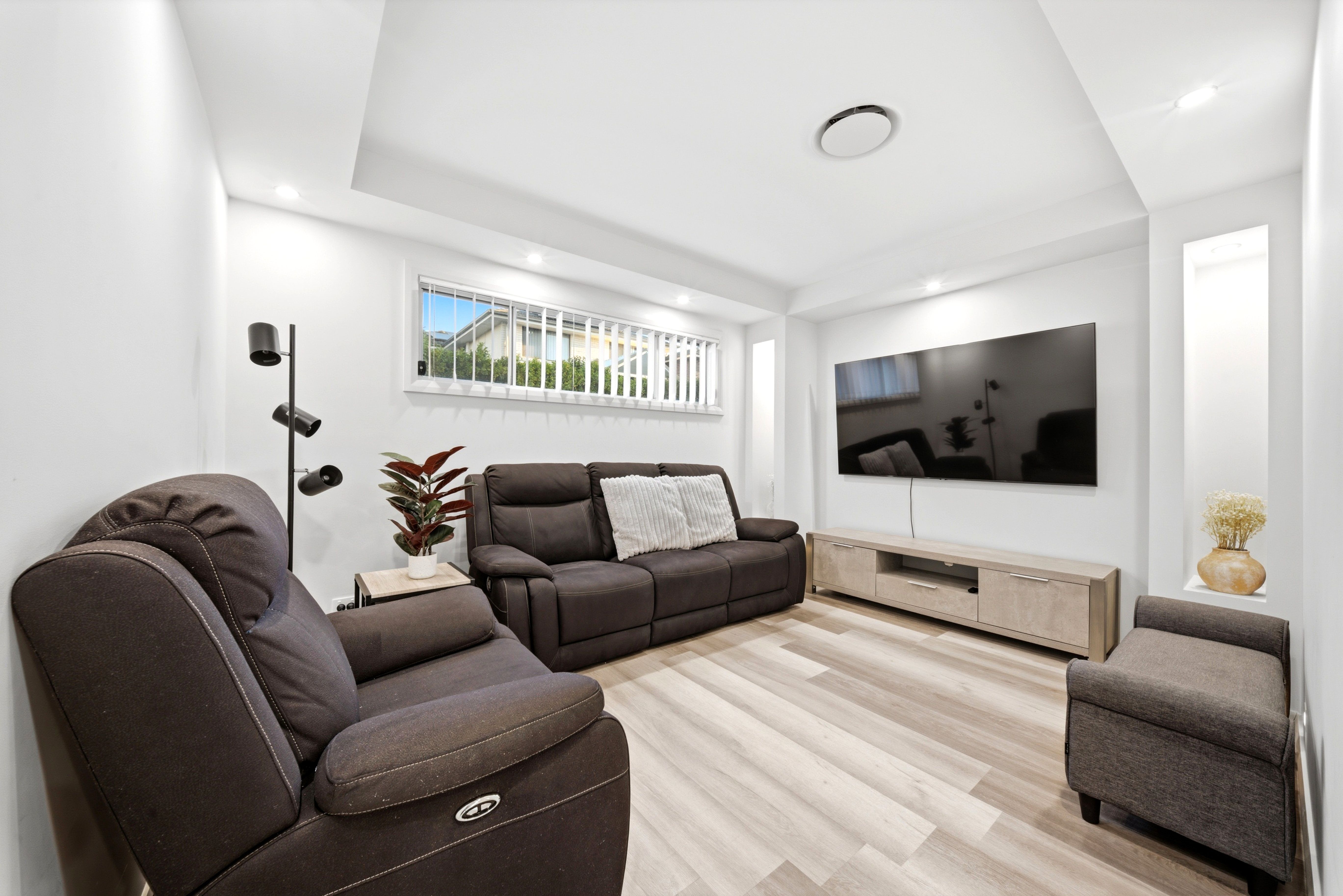 56 Bryant Avenue, Middleton Grange, NSW 2171