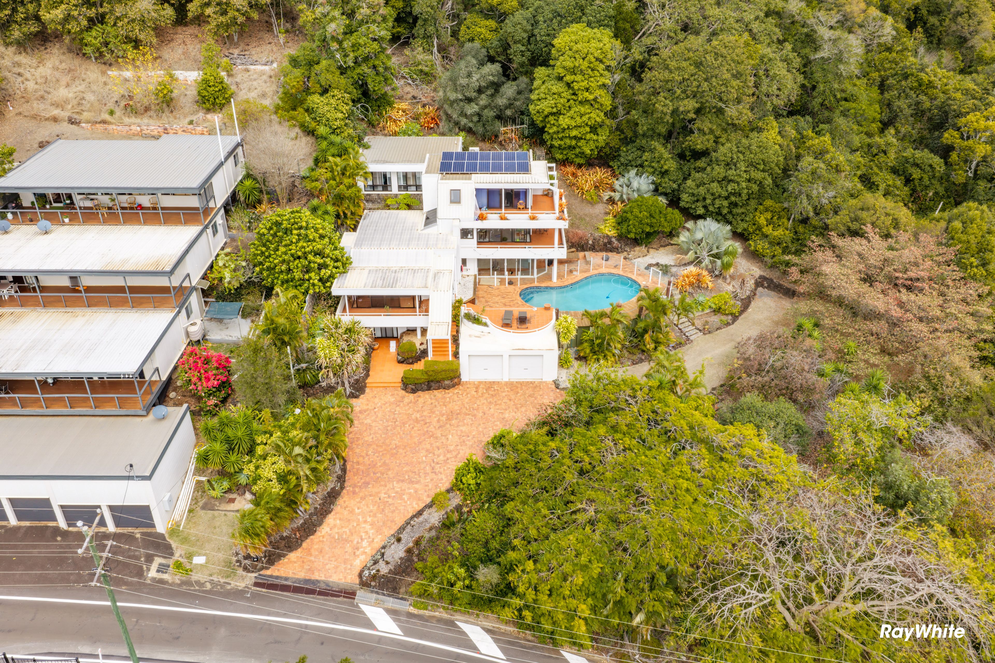 36 Rehbein Avenue, Qunaba, QLD 4670