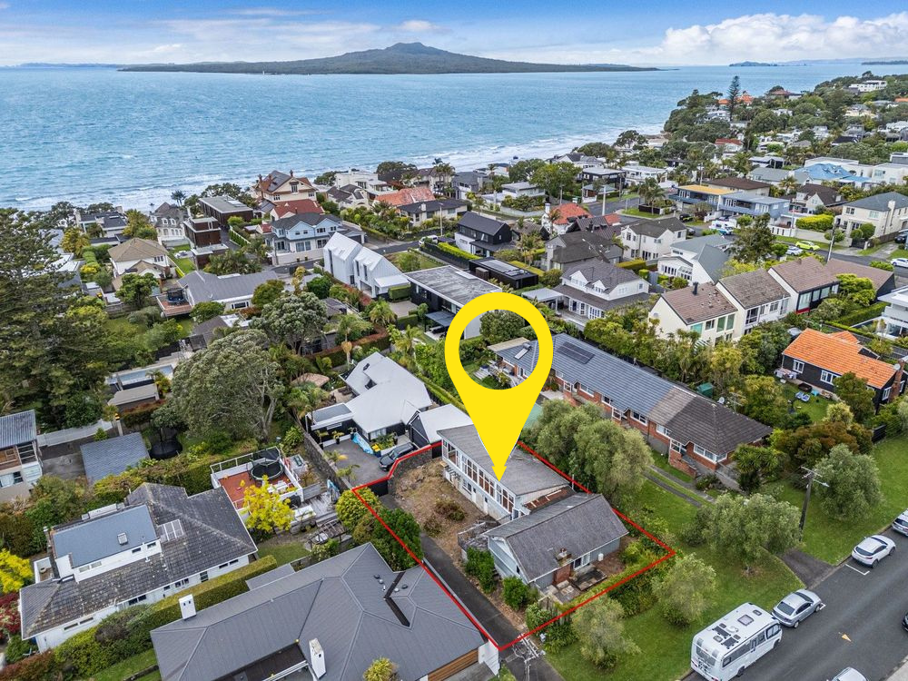 5 Beacholm Road, Takapuna, North Shore City