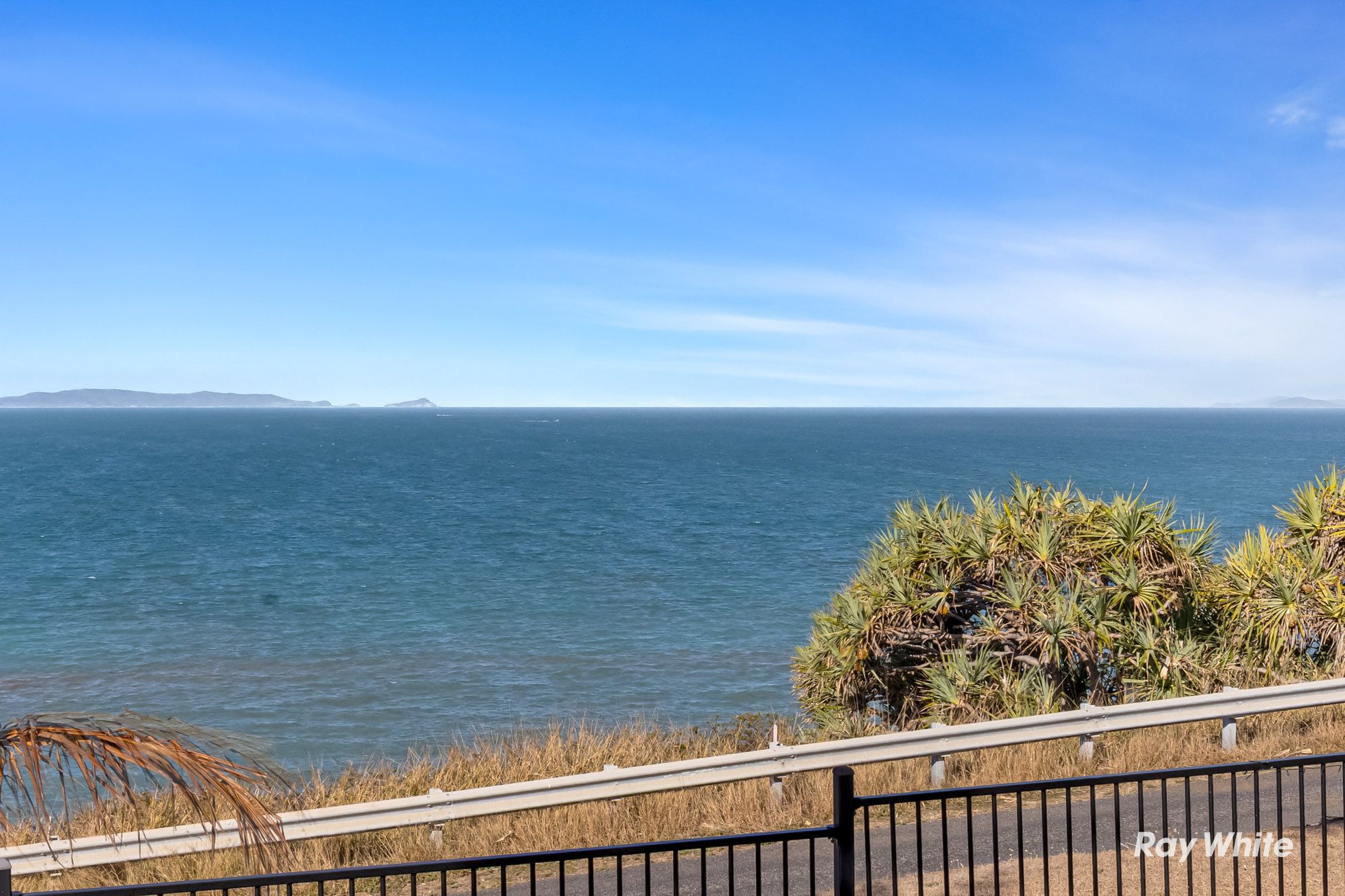 108 Matthew Flinders Drive — photo 17 of 22