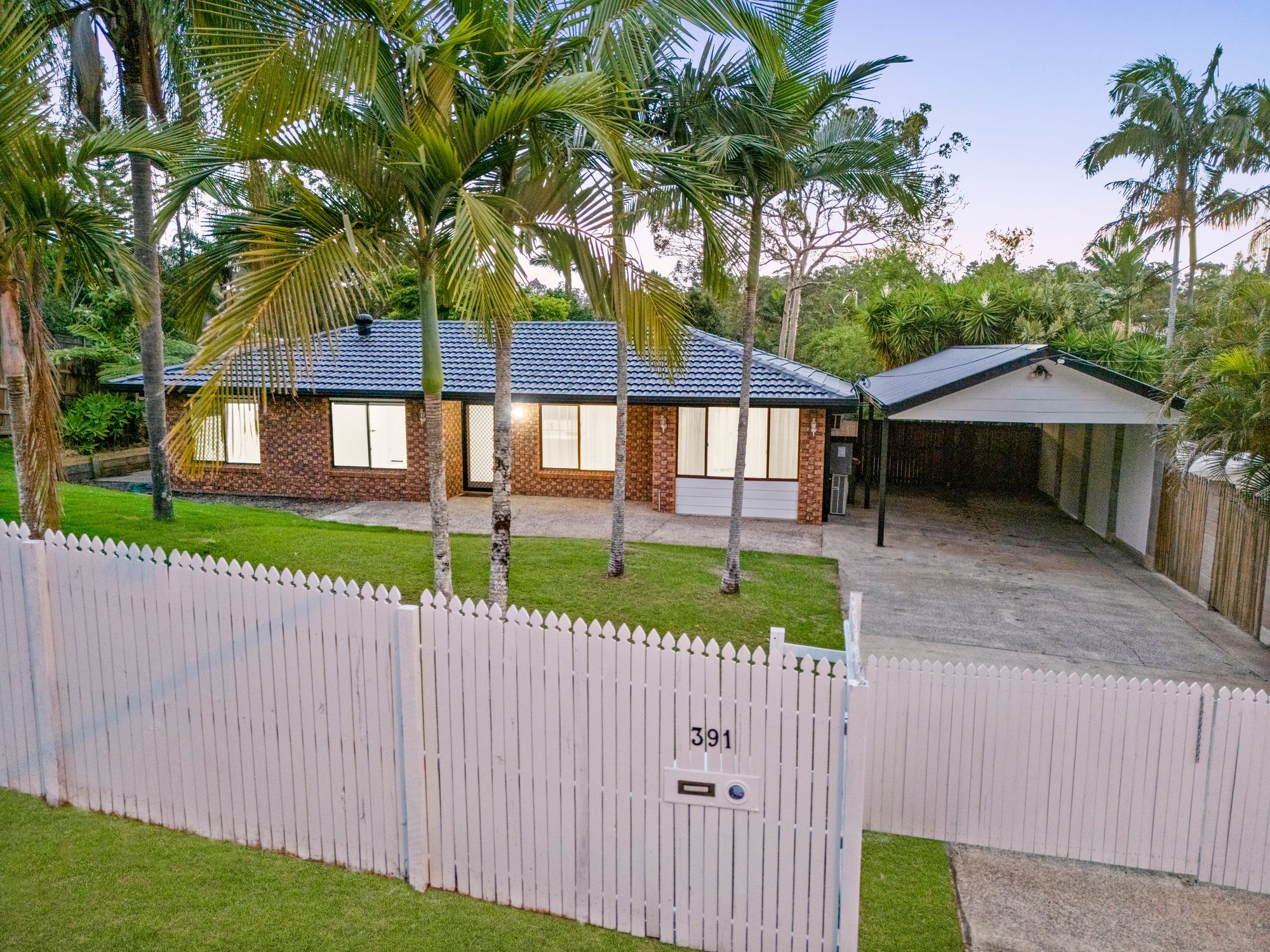 391 Chatswood Road, Shailer Park, QLD 4128