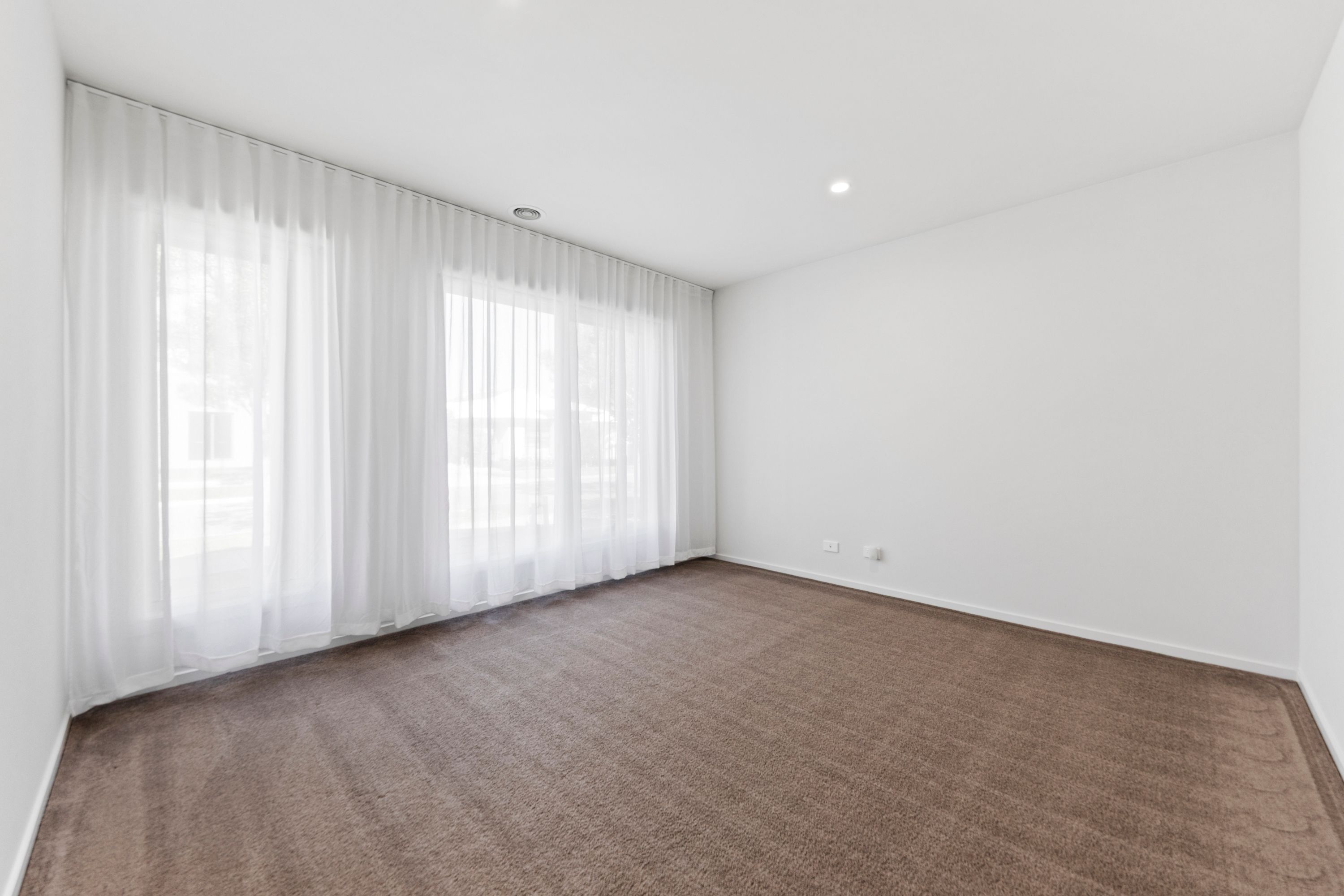 6 Atherton Avenue — photo 11 of 28