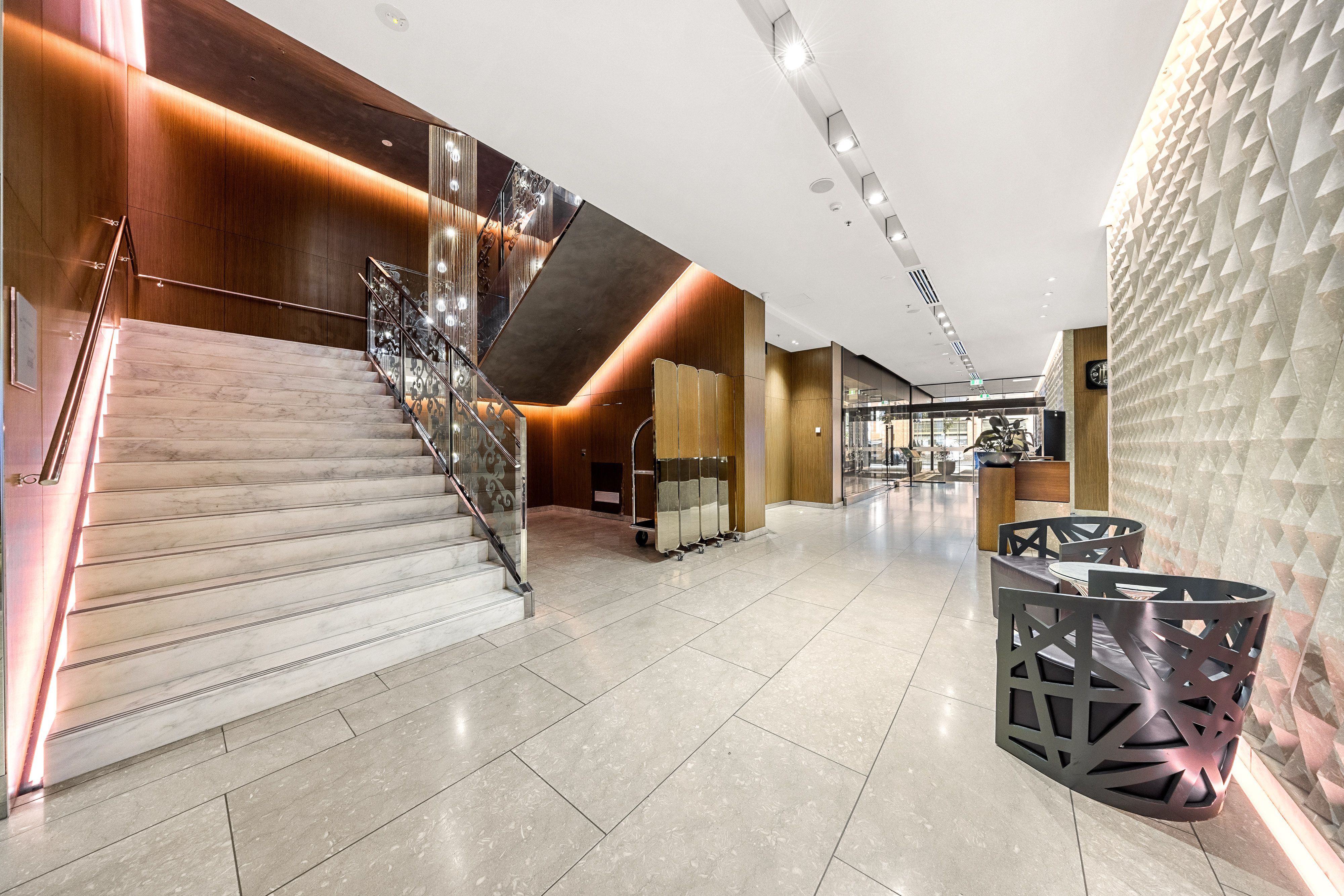 2204/27 Little Collins Street — photo 9 of 15