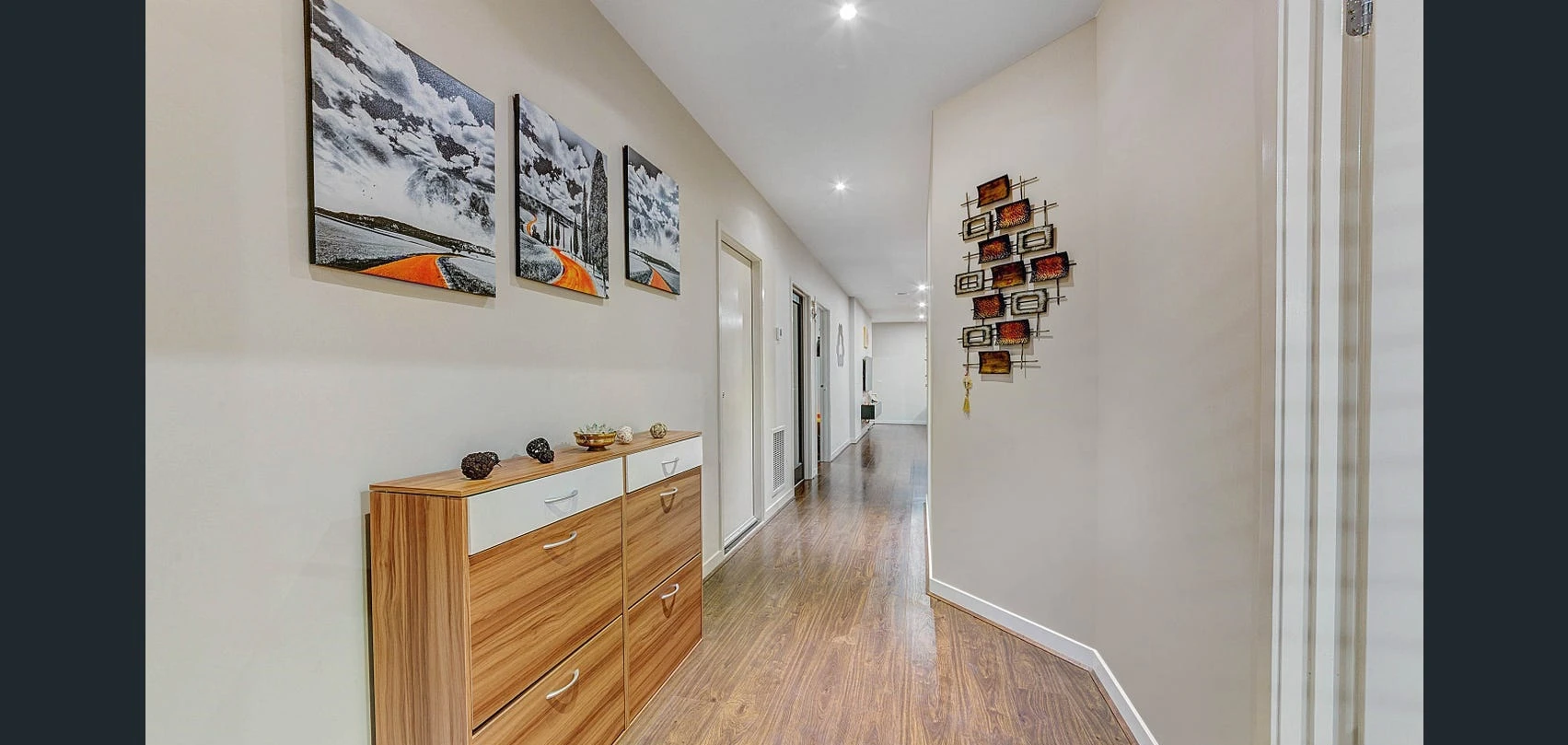 11 Elmhurst Road, Truganina, VIC 3029