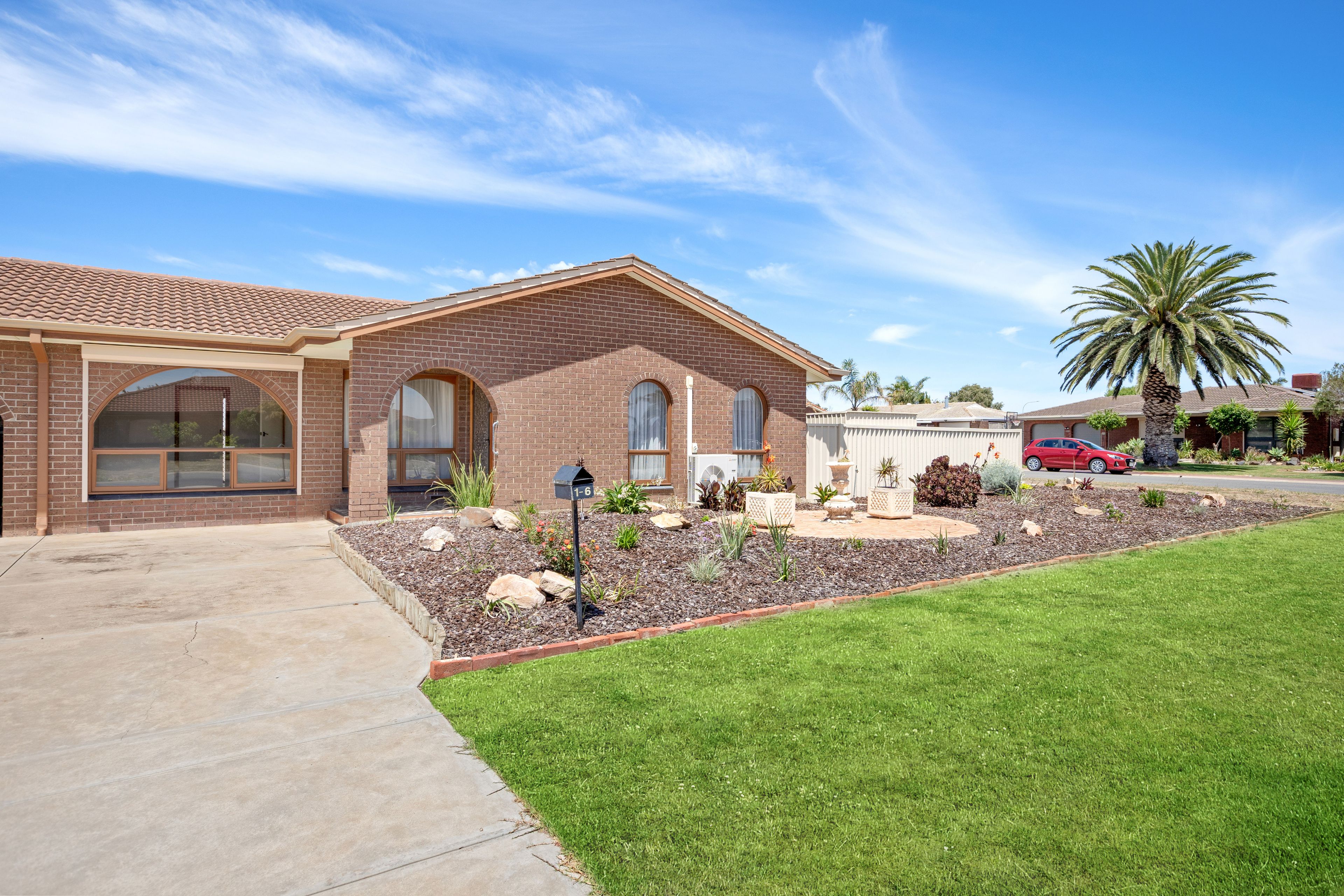 1/6 Cherry Avenue, North Haven, SA 5018