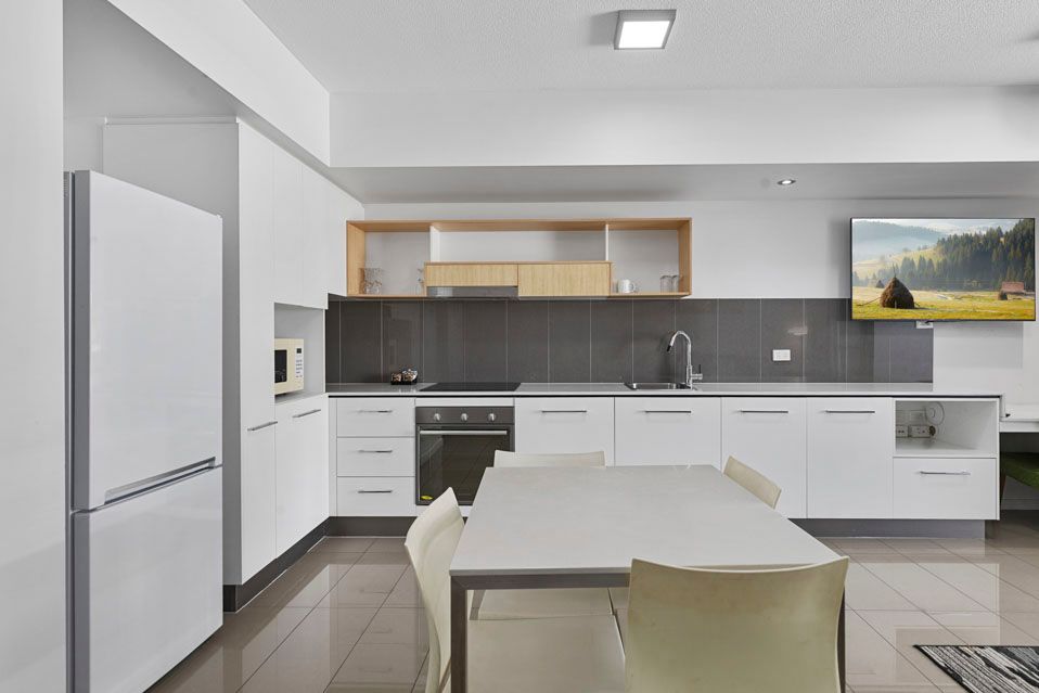 507/29 Robertson Street — photo 7 of 11