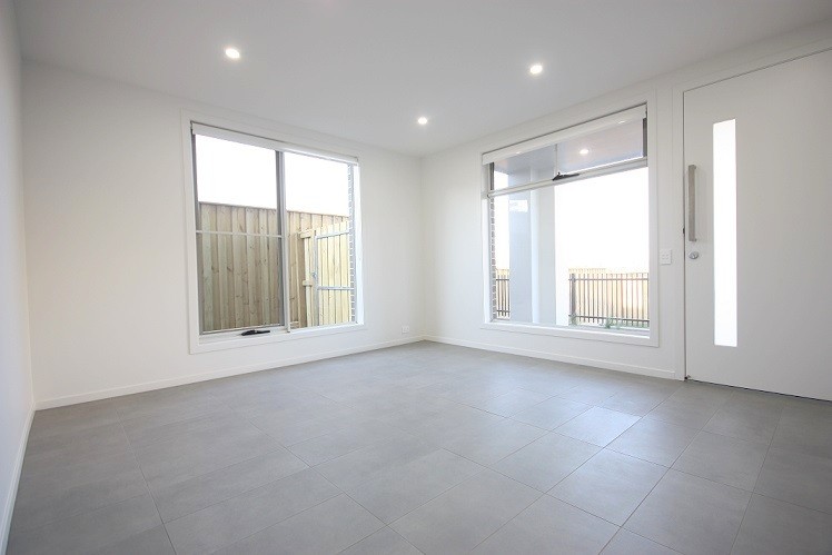 42 Indigo Crescent, Denham Court, NSW 2565
