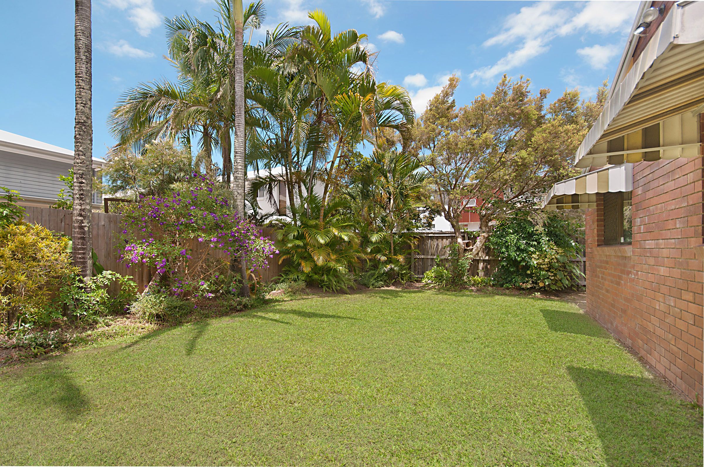 2/7 Kenewin Avenue, Maroochydore, QLD 4558