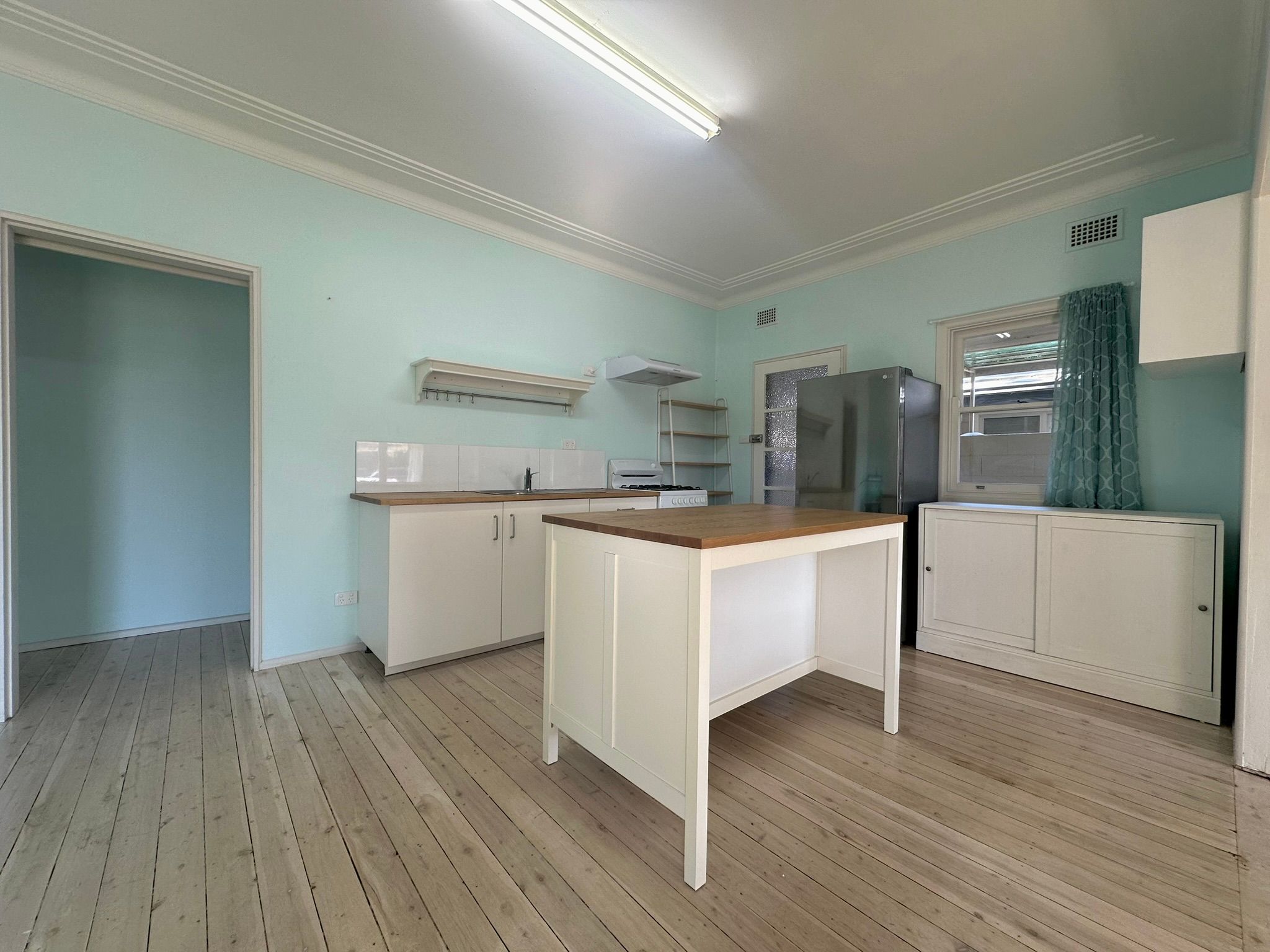 114 Broken Bay Road, Ettalong Beach, NSW 2257