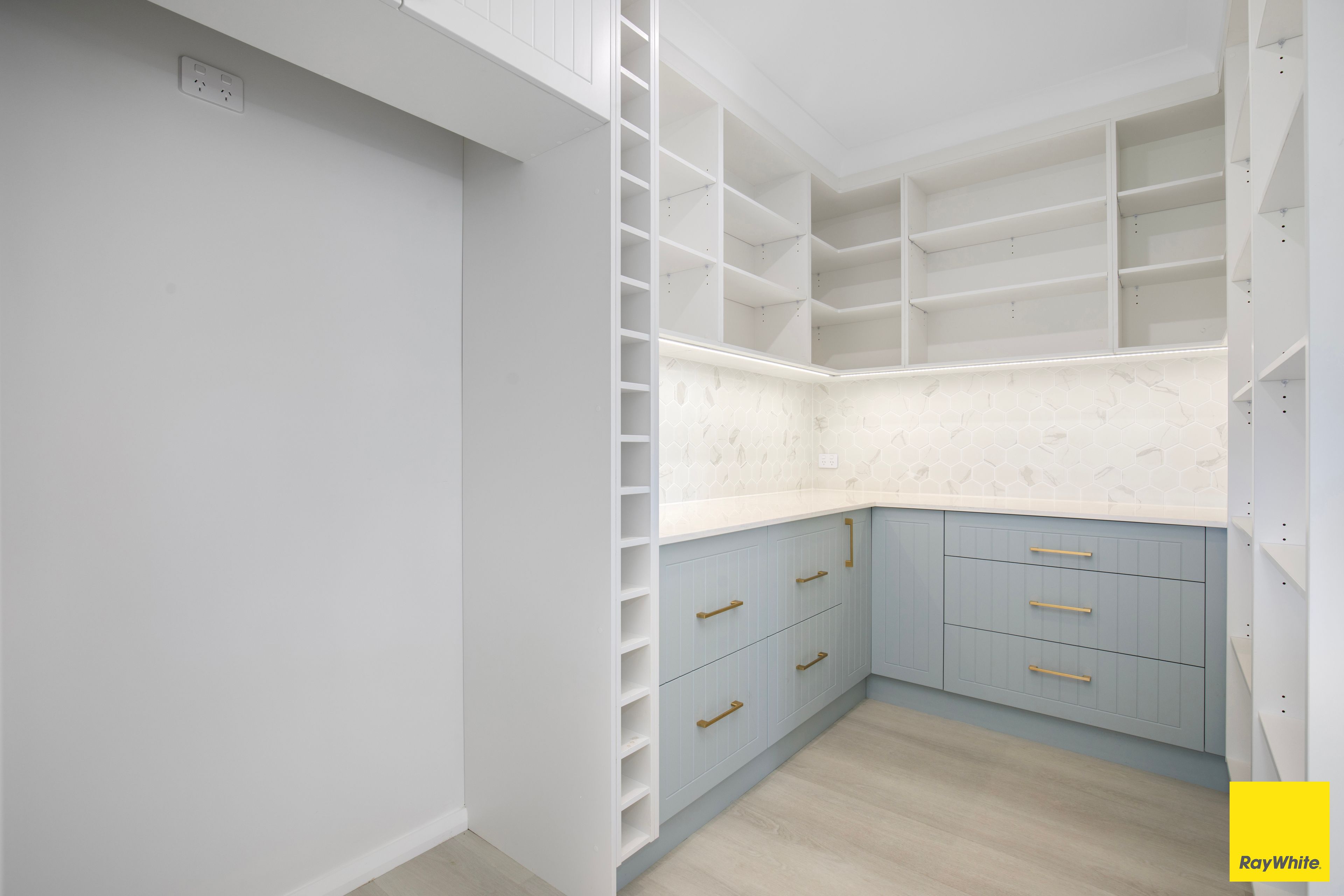 47 Bradleys Lane — photo 4 of 22