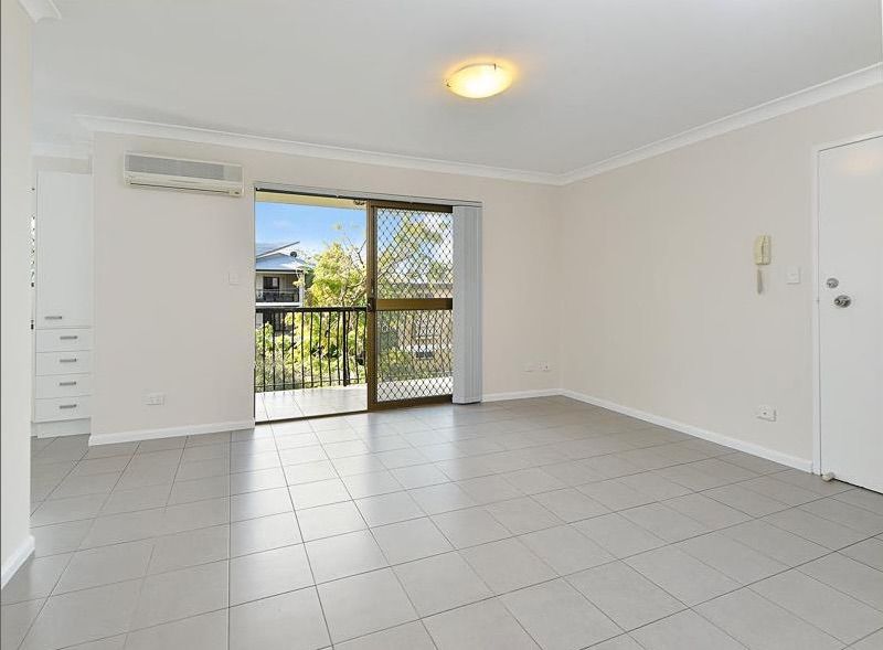 4/70 Hilltop Avenue, Chermside, QLD 4032