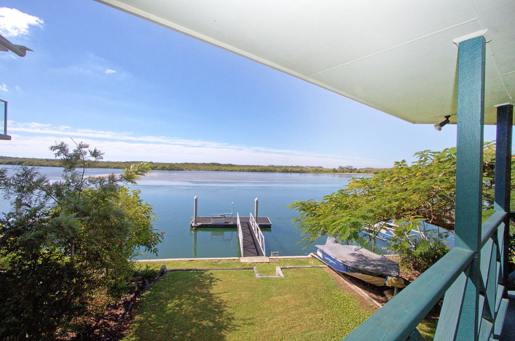 94 Duporth Avenue, Maroochydore, QLD 4558