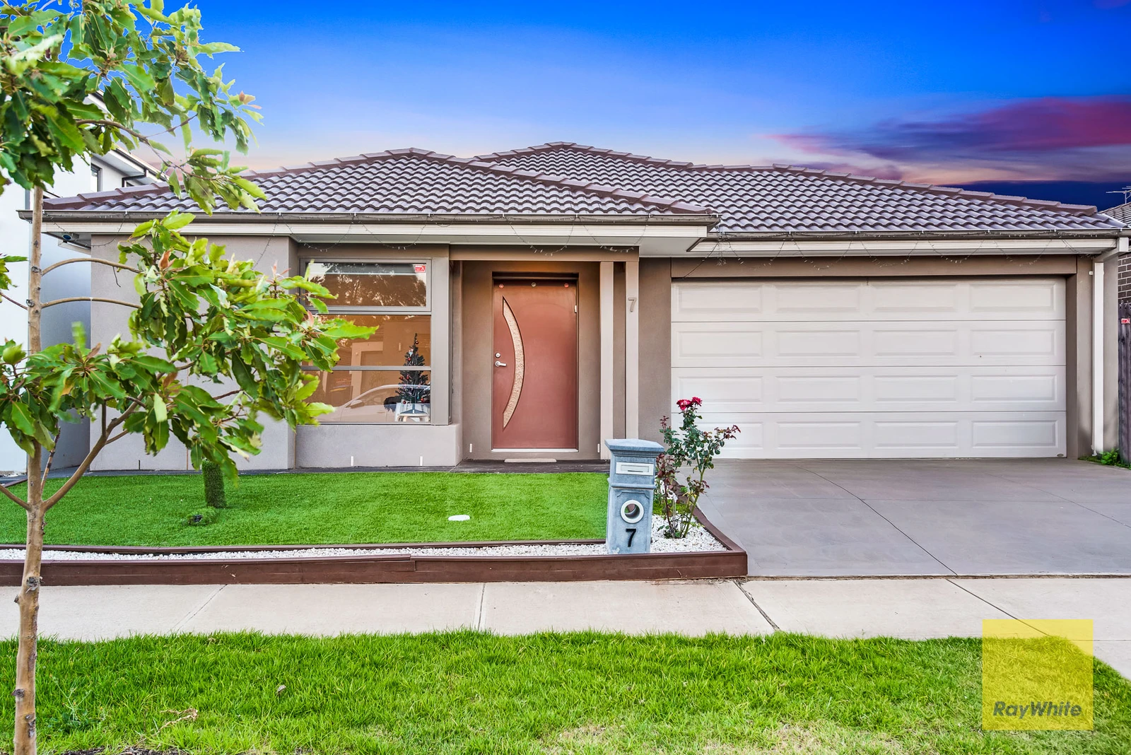 7 Lumiere Boulevard, Truganina, VIC 3029