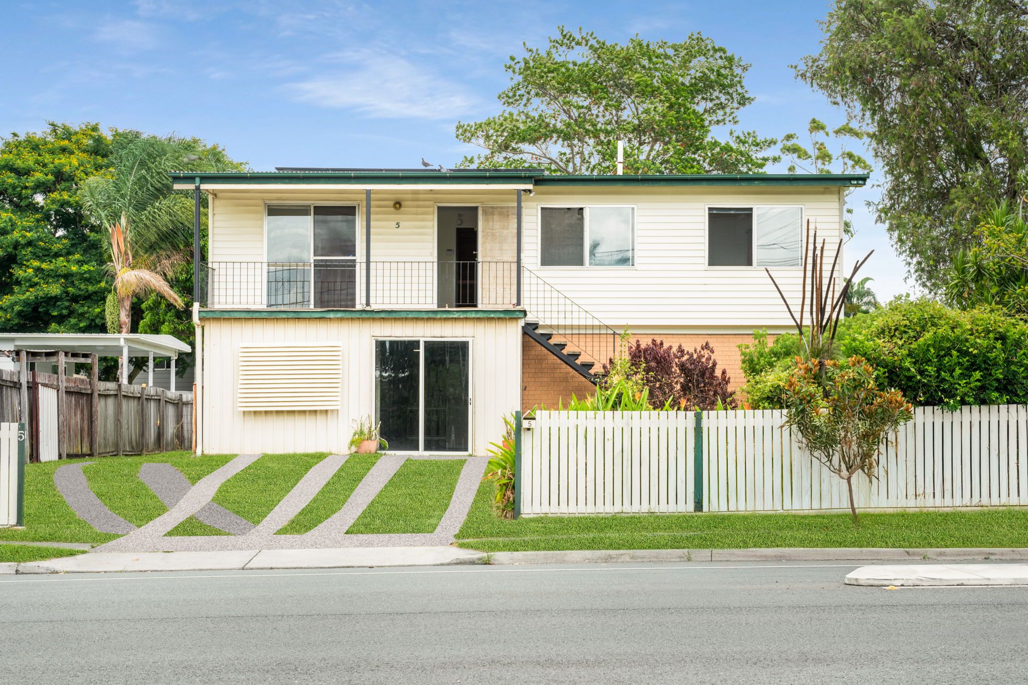 5 Waratah Drive, Crestmead, QLD 4132