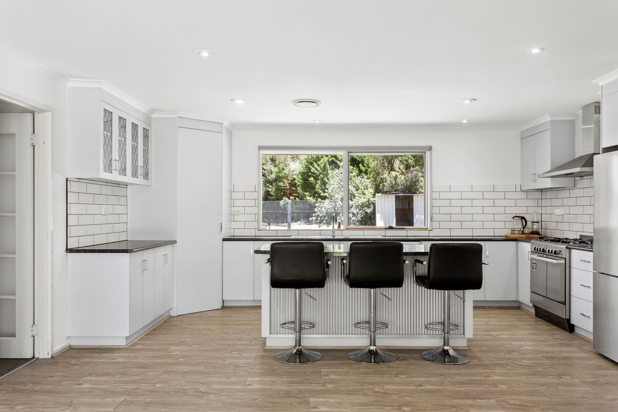 10 Aberdeen Road, Elphinstone, VIC 3448