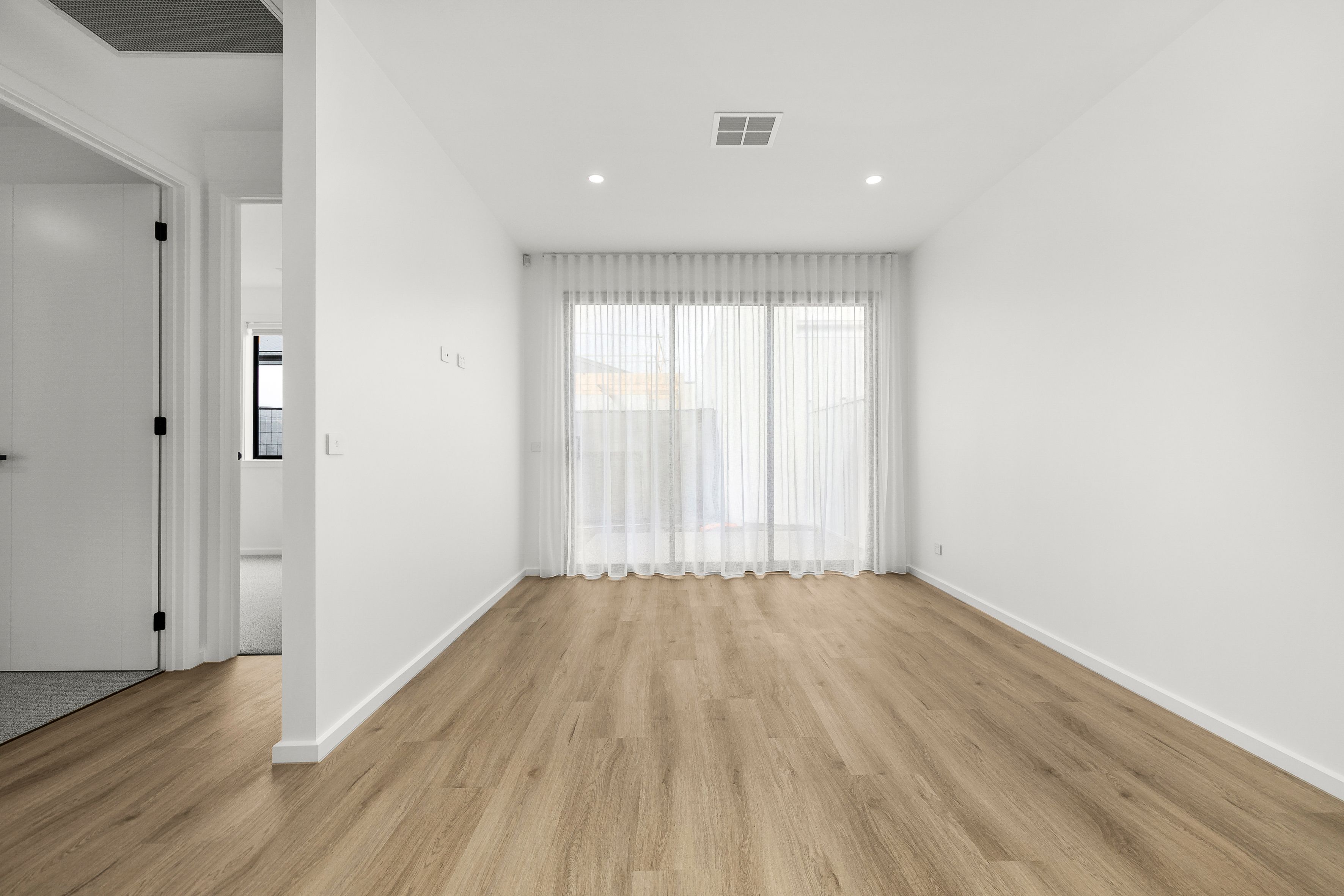 6 Chartreuse Street, Greenvale, VIC 3059