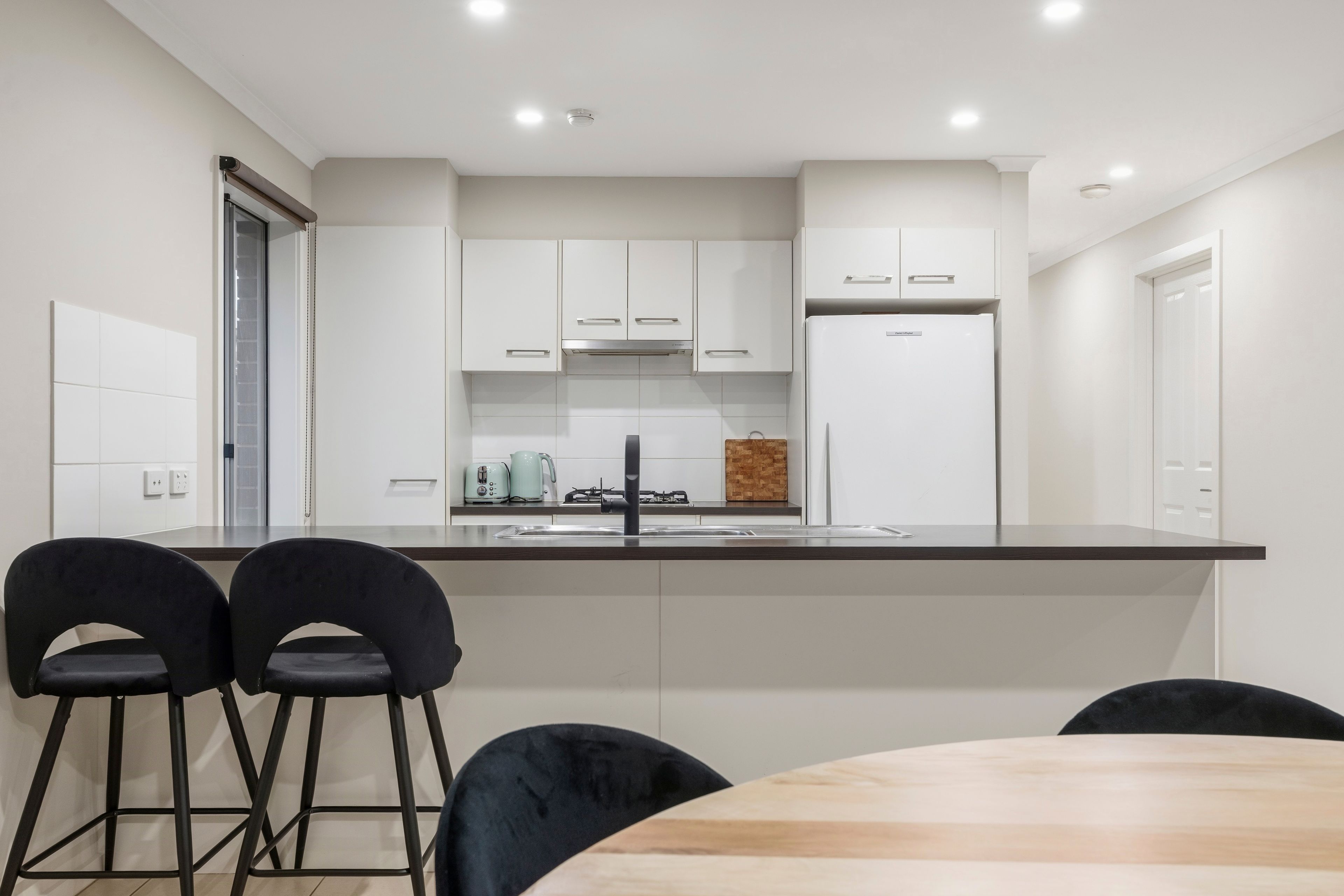 8 Miranda Place — photo 4 of 14