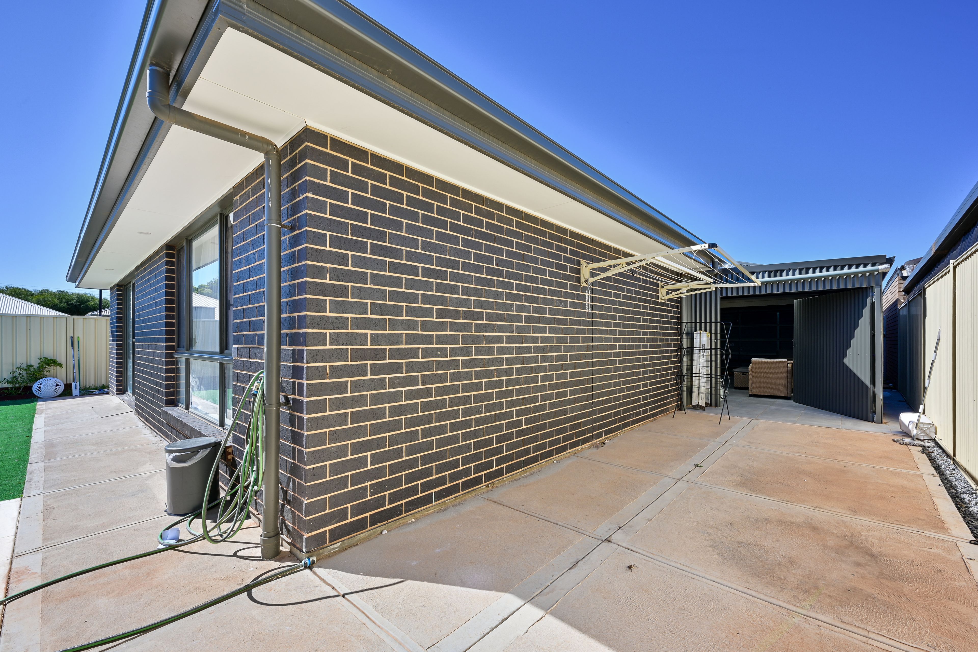 22 Vern Schuppan Drive — photo 12 of 12