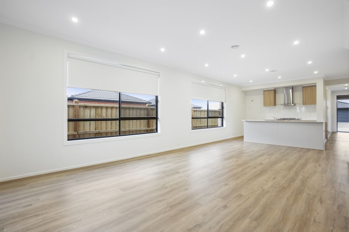 4 Aberfeldy Road, Werribee, VIC 3030