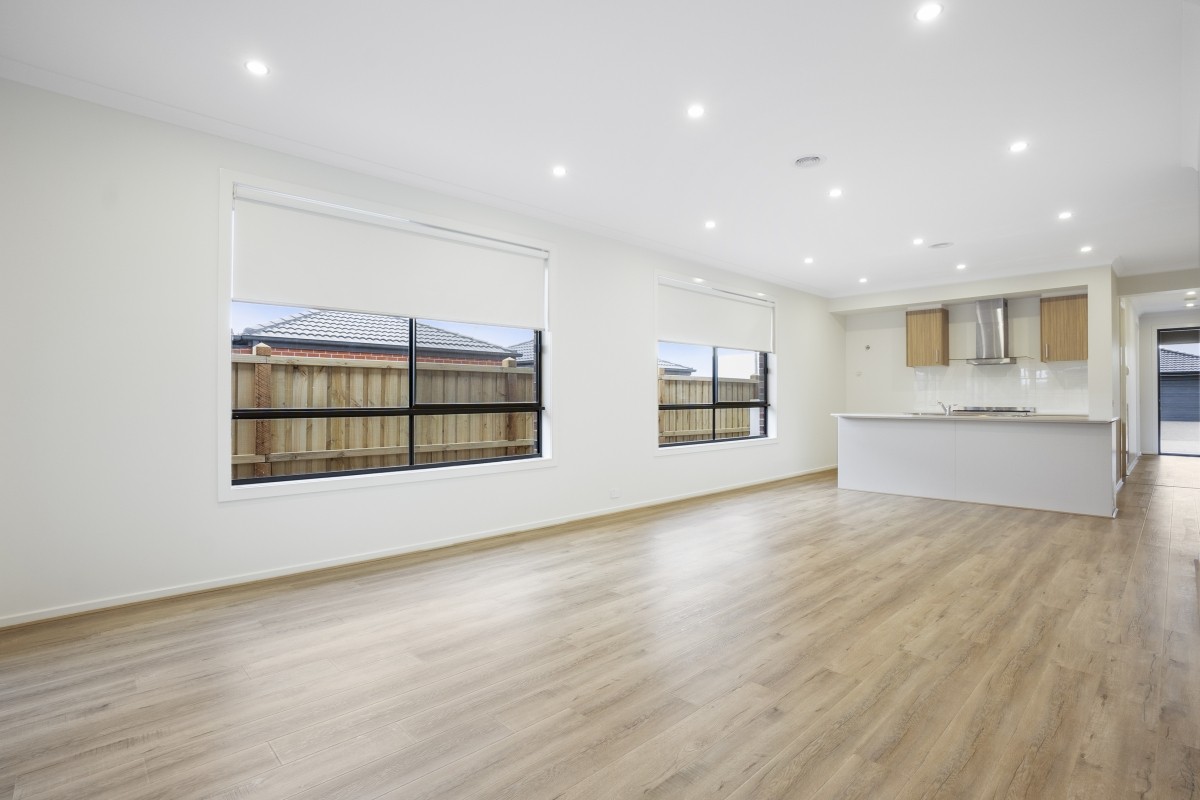 4 Aberfeldy Road, Werribee, VIC 3030