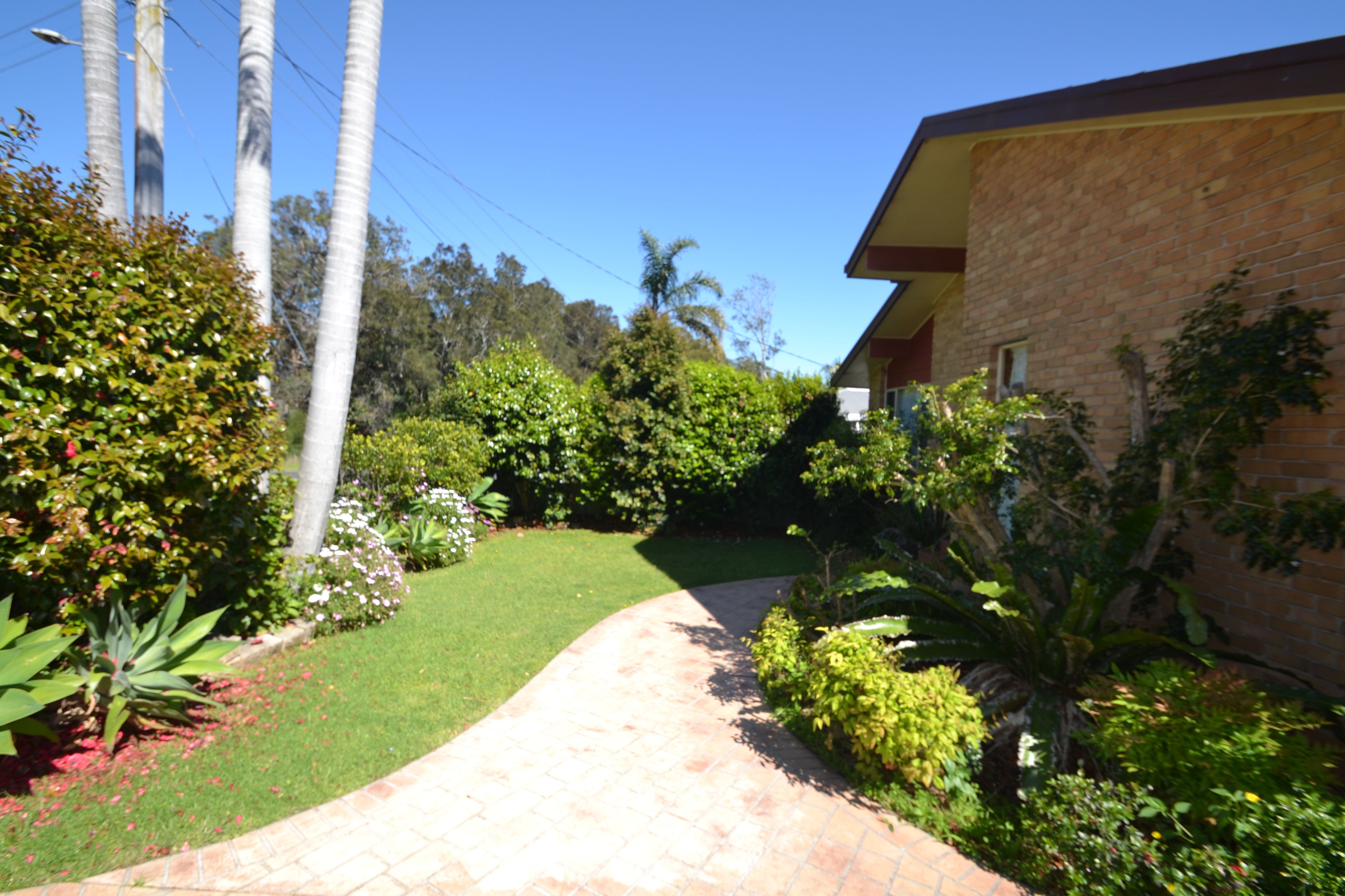 5 Otranto Avenue, Orient Point, NSW 2540