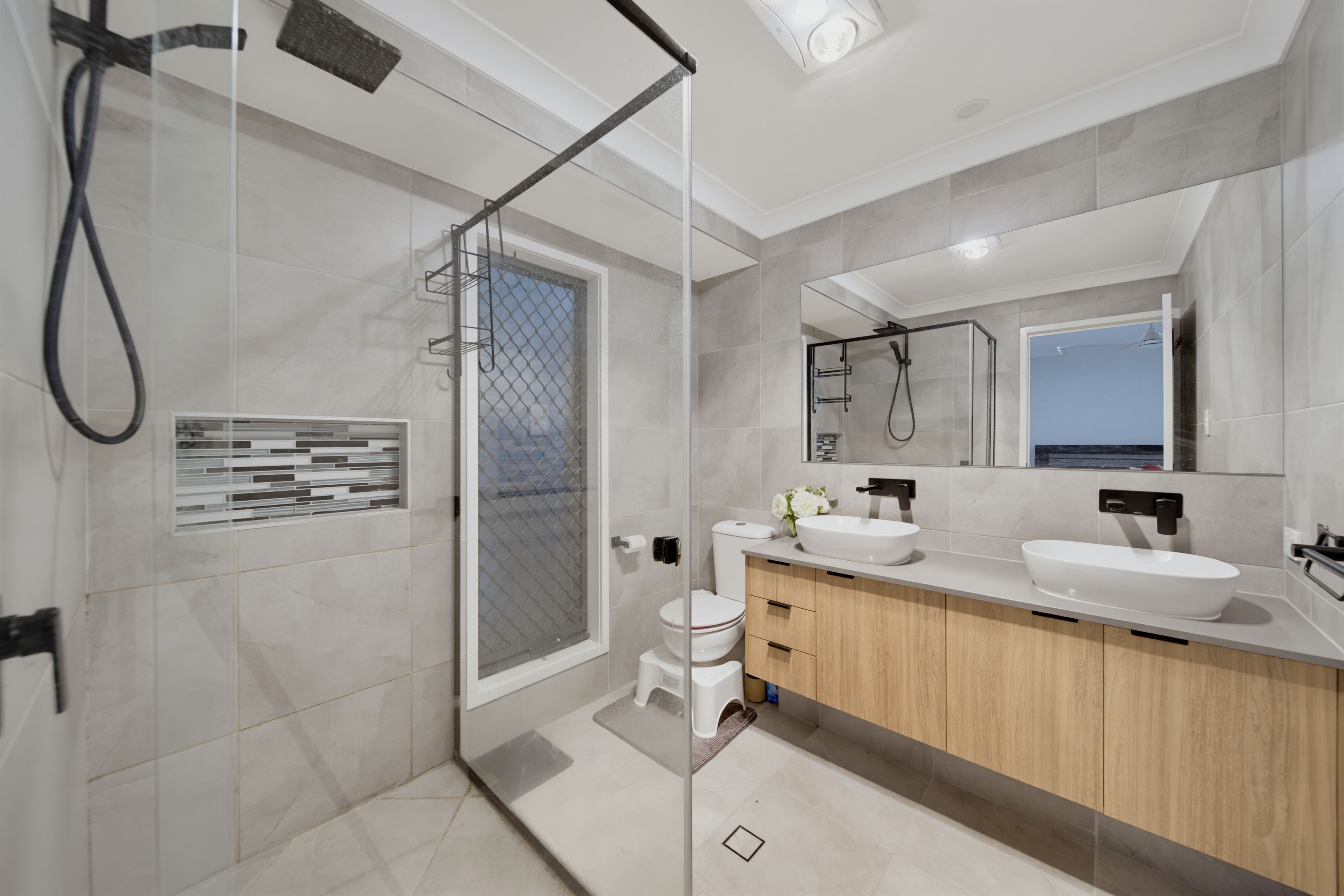 11 Baronet Place — photo 12 of 25