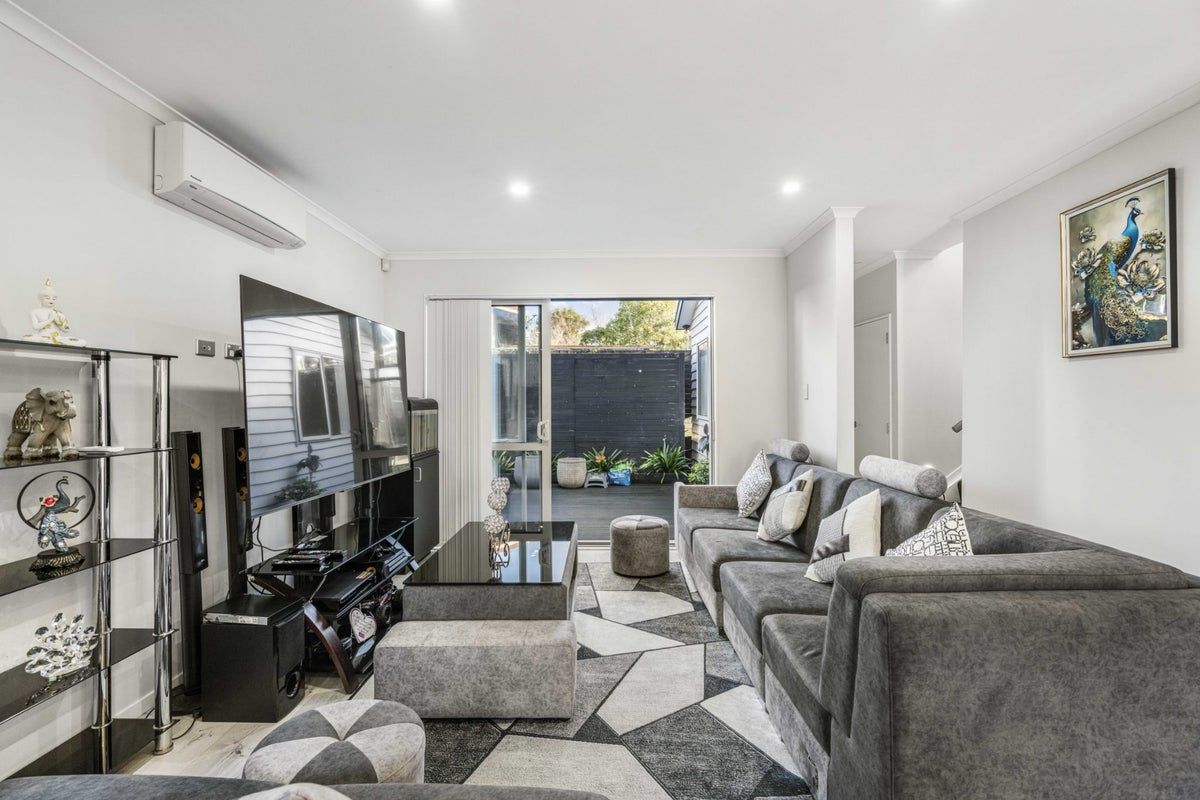 24B Mckinstry Avenue, Mangere East, Manukau City