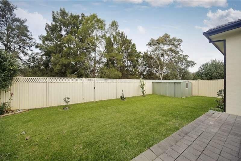 33 Woodcourt Street, Ambarvale, NSW 2560