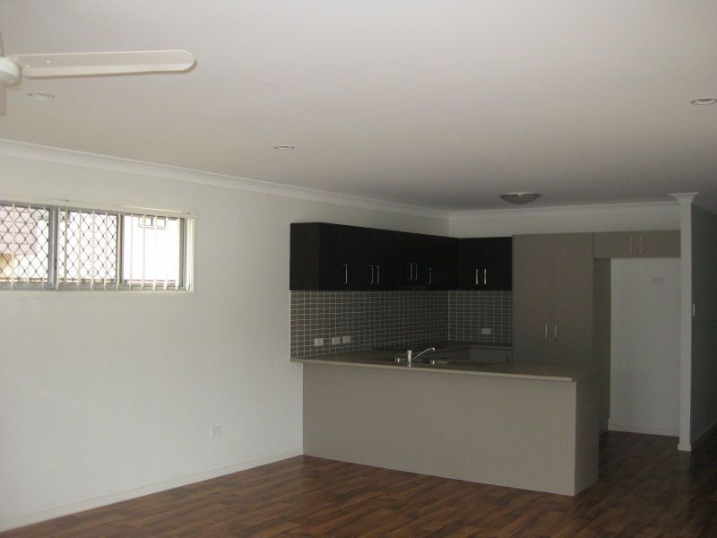 16 Salomon Court, Goodna, QLD 4300