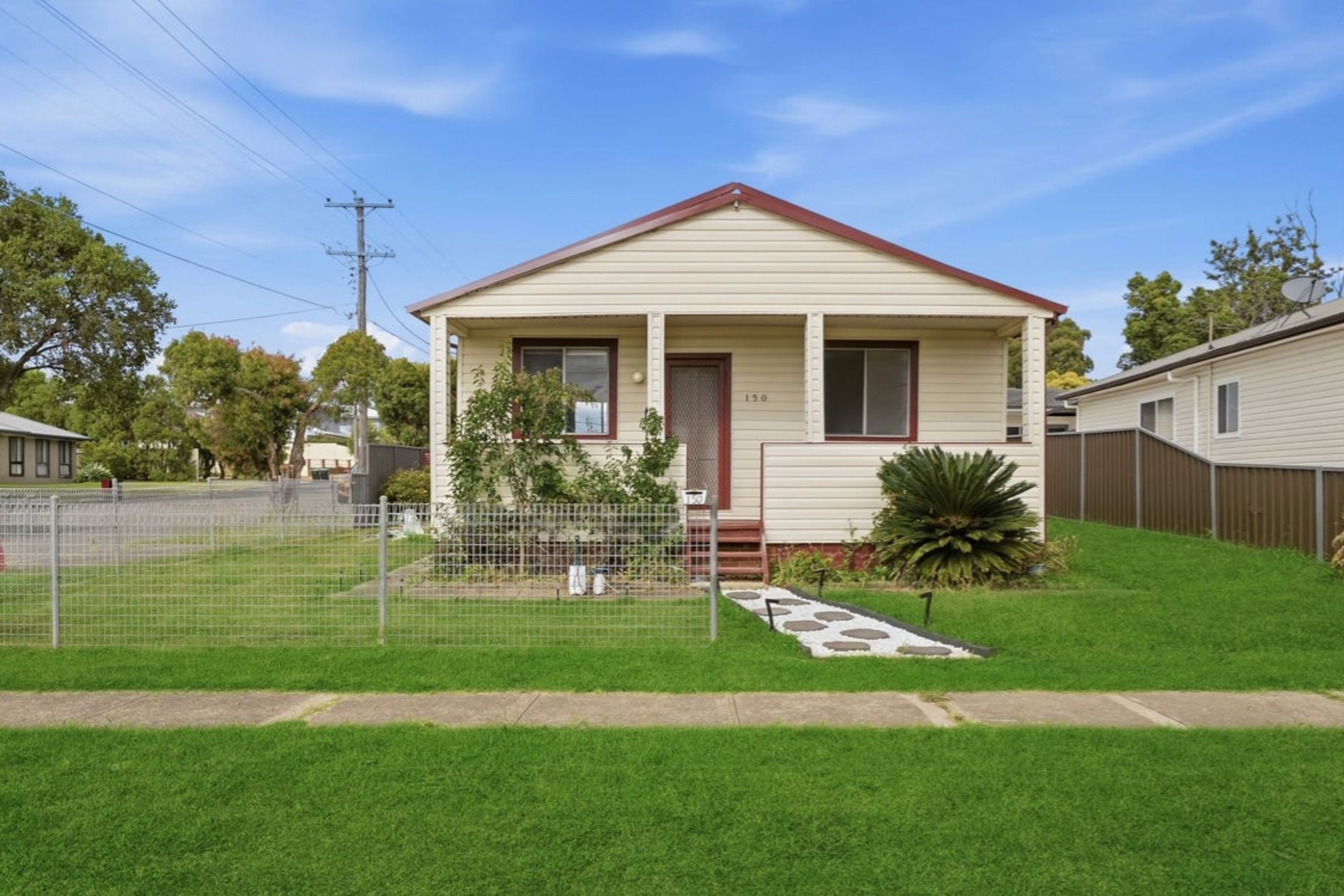 150 Oxford Street, Cambridge Park, NSW