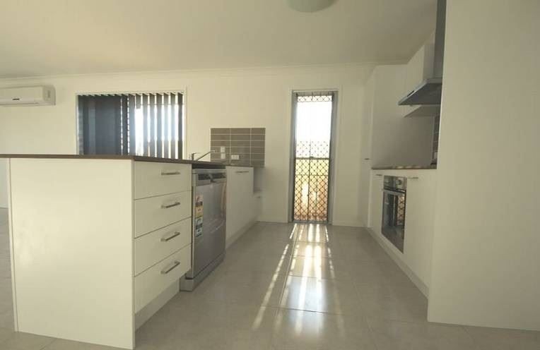 9 Staten Street, North Lakes, QLD 4509