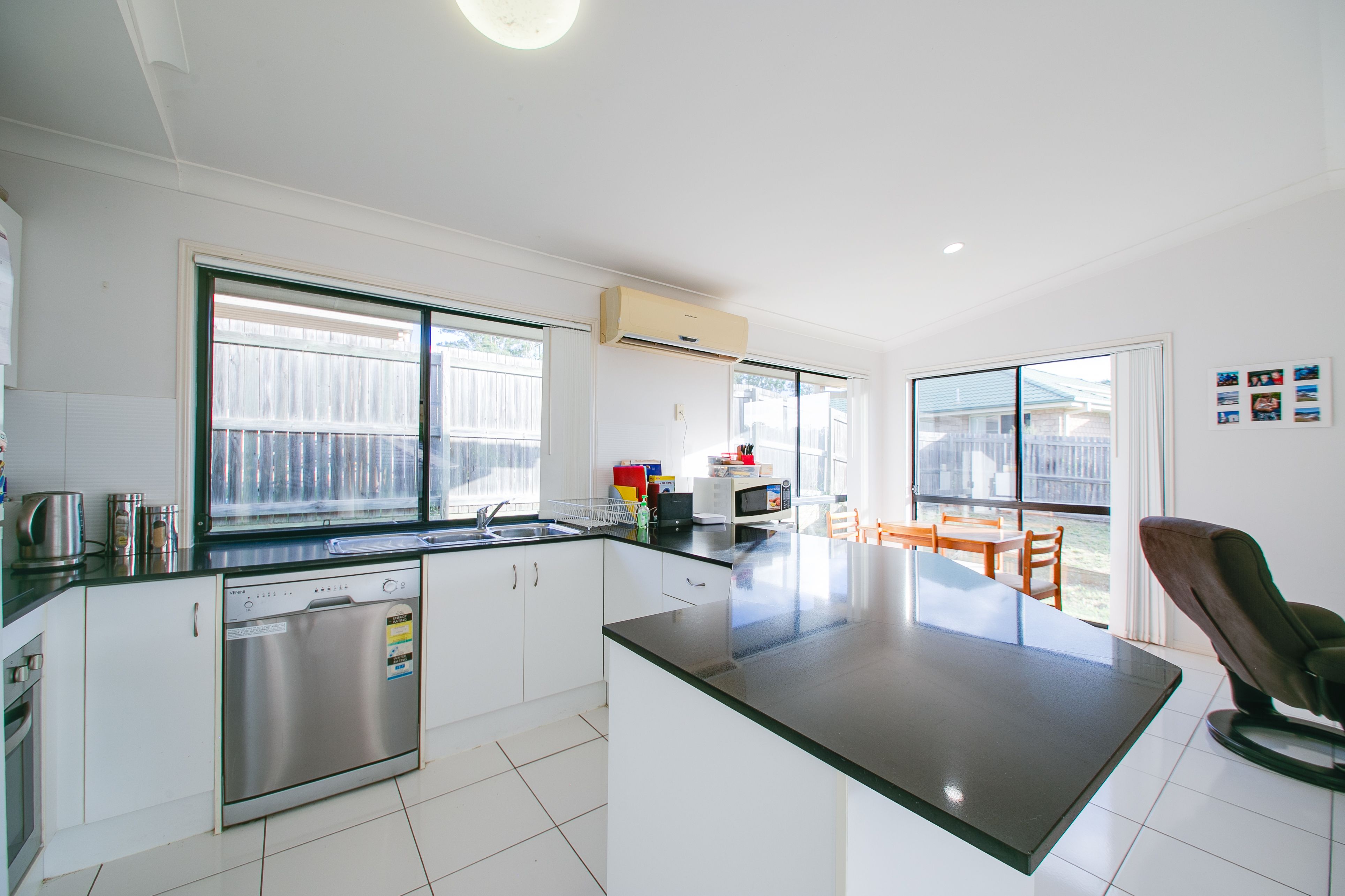 6 Neumann Place, Leichhardt, QLD 4305