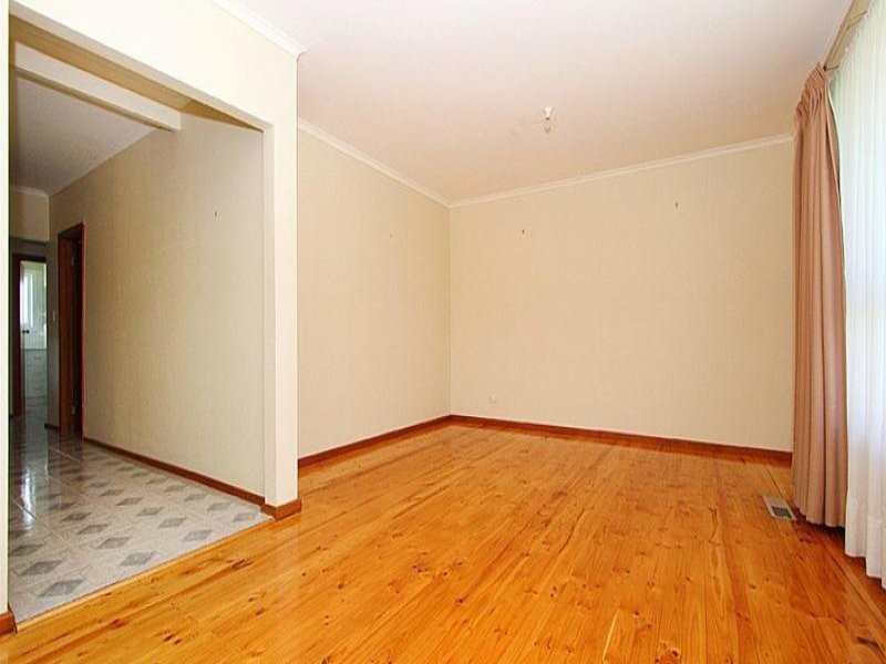 67 Whitelaw Street, Reservoir, VIC 3073