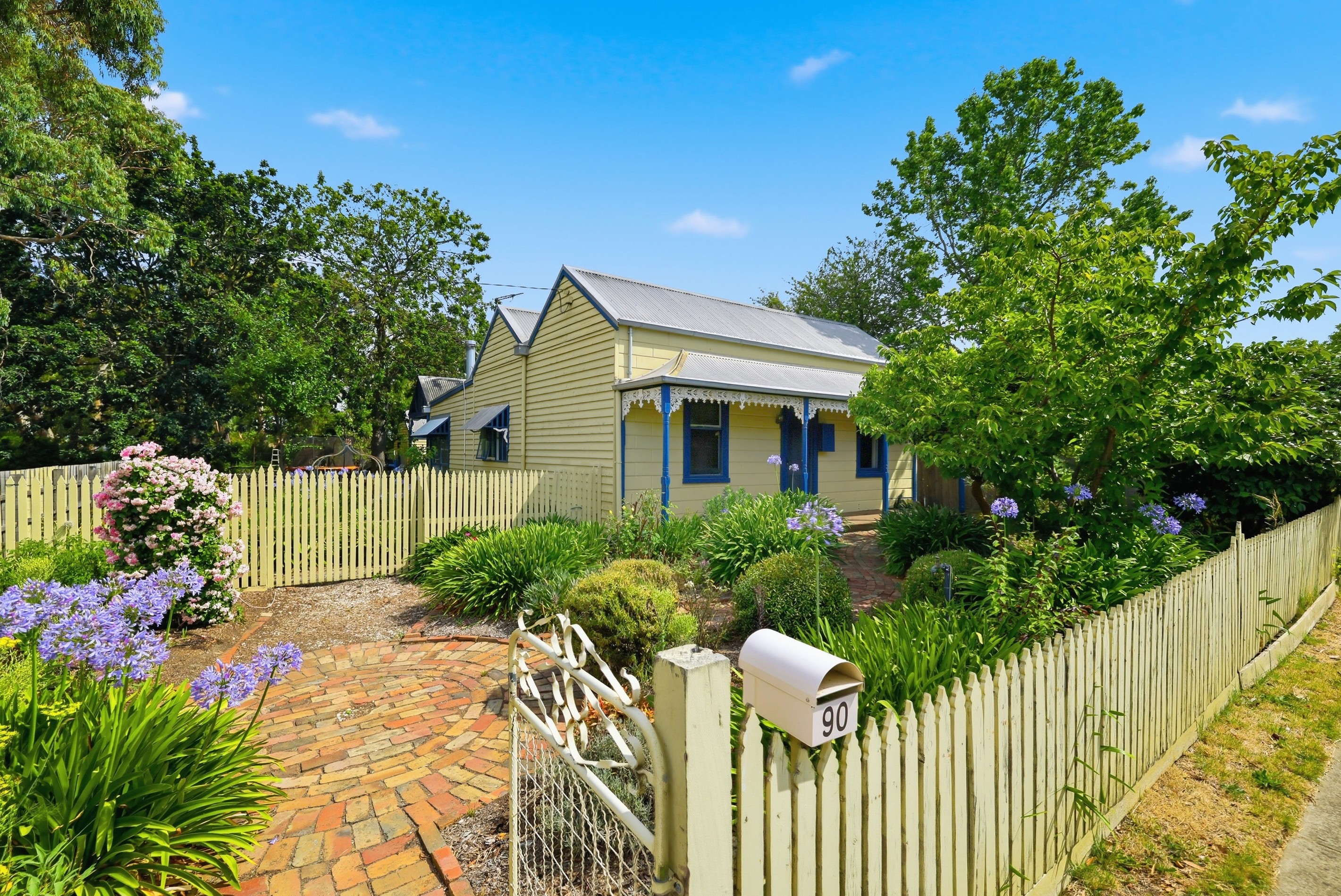 90 Main Road, Riddells Creek, VIC 3431