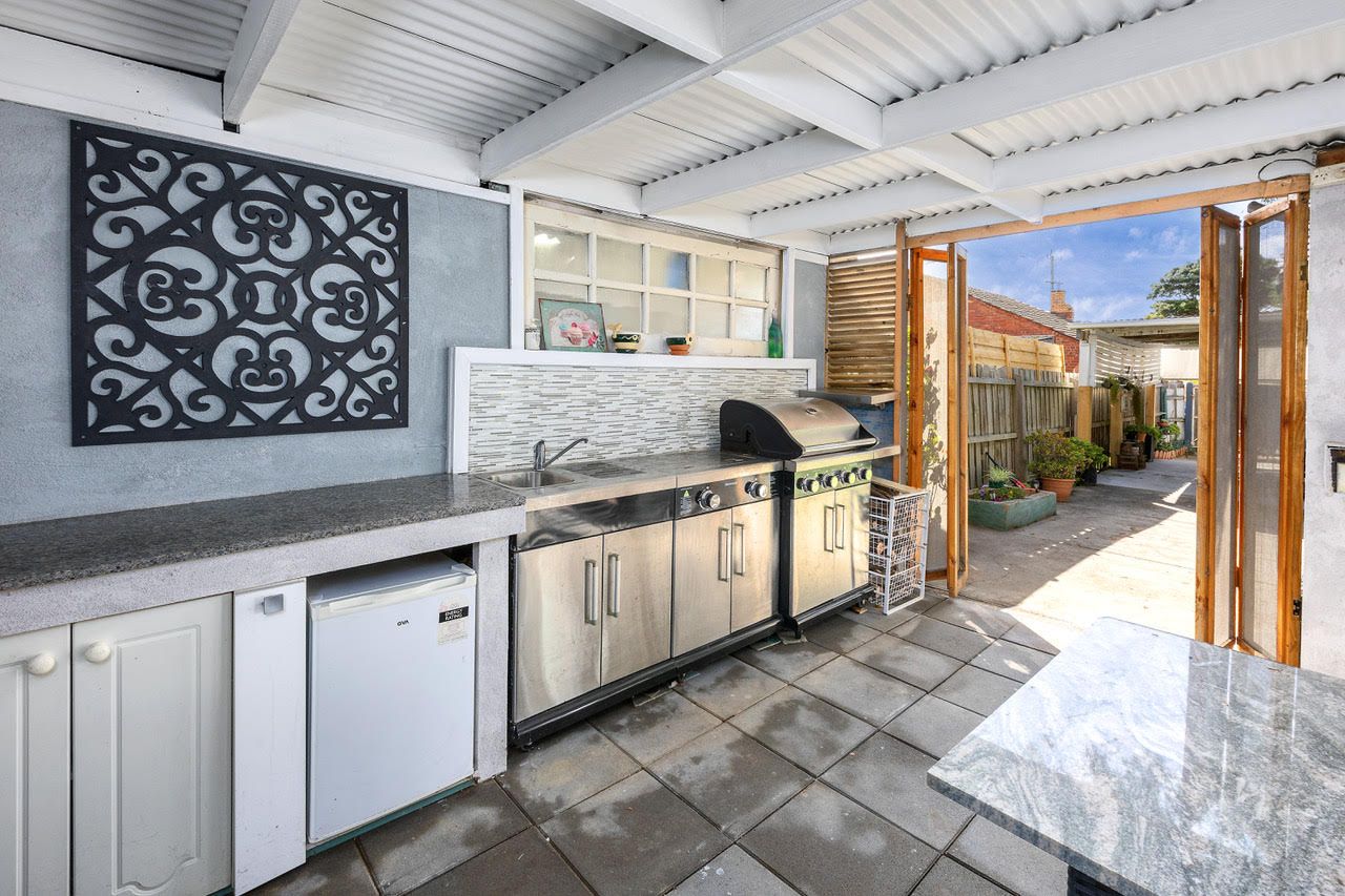 52 Jetty Road — photo 12 of 16