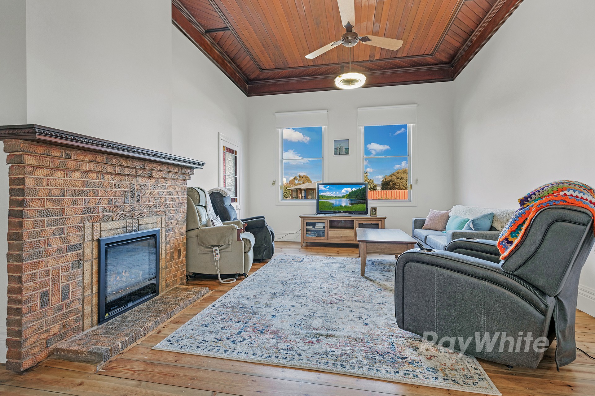90 Ramsay Street, Rochester, VIC 3561