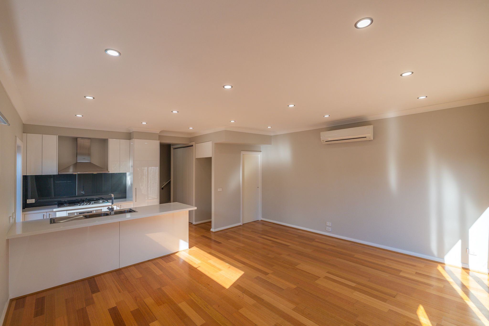 1/3 Jaguar Drive, Clayton, VIC 3168