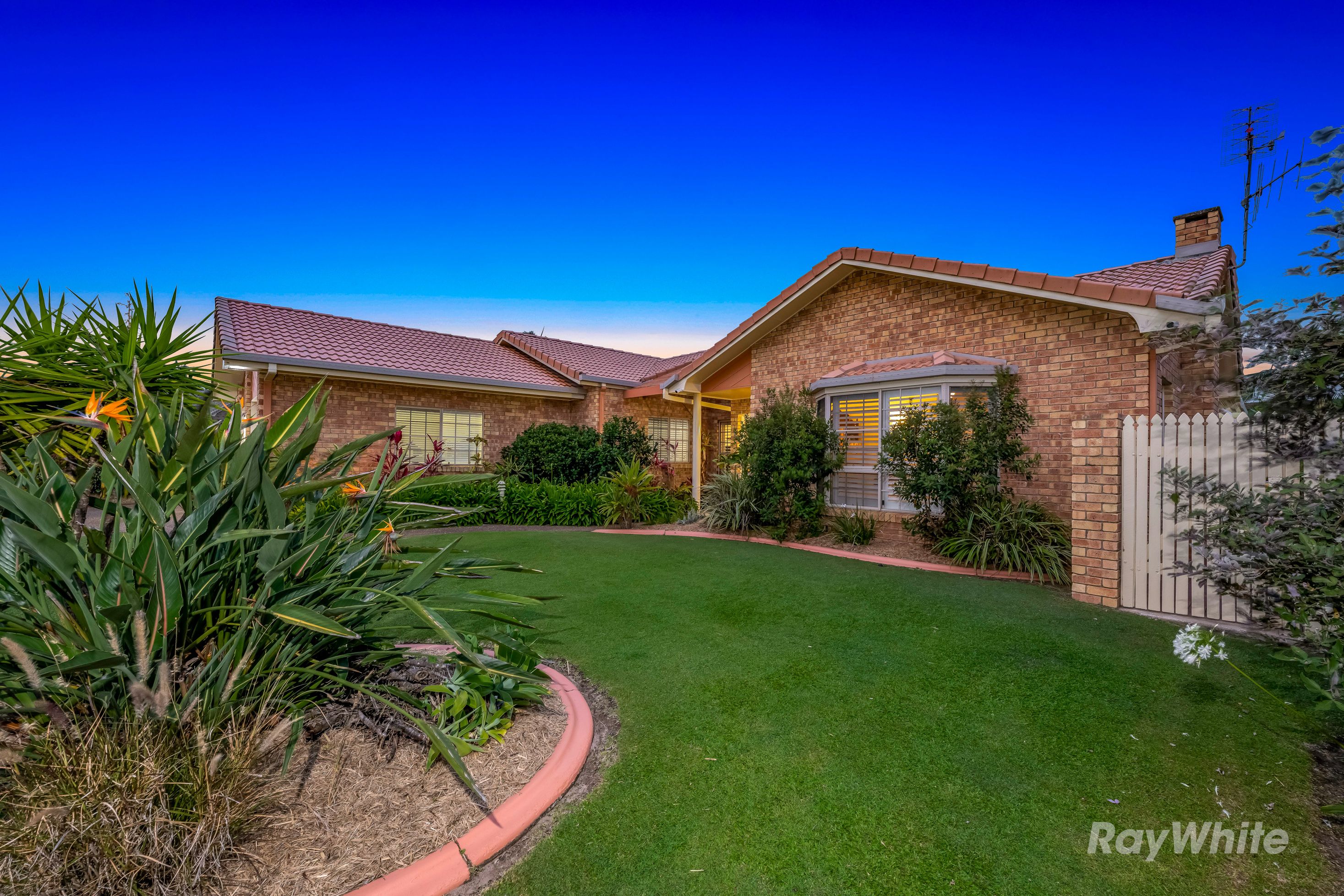 6 Casuarina Court, Avoca, QLD 4670