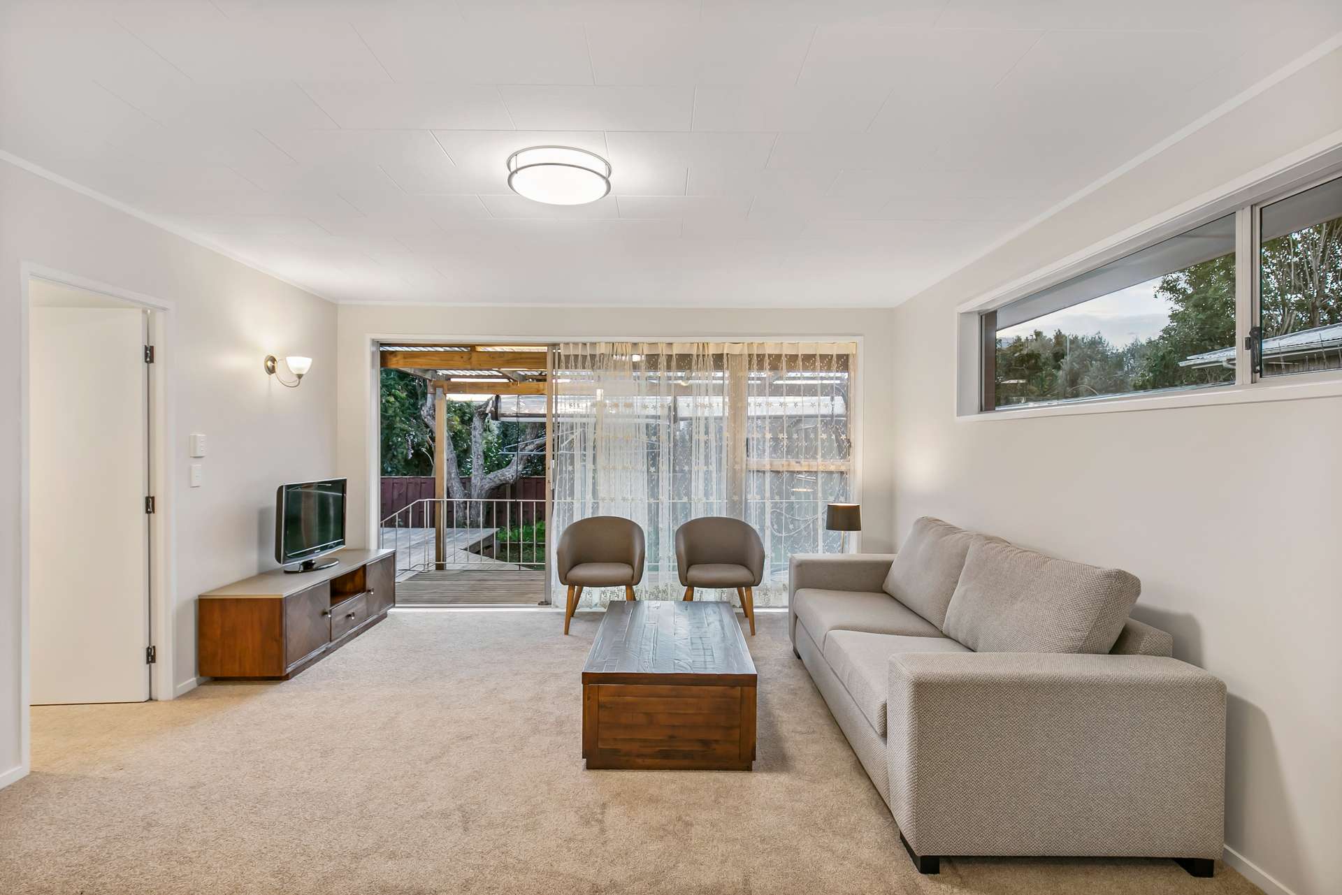 3/101 Balmoral Road photo 4